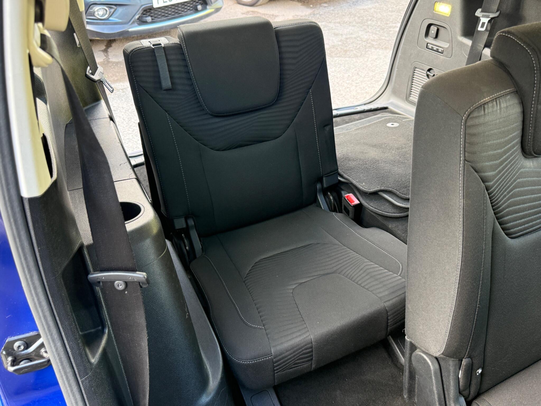 Ford S-Max - Image 49