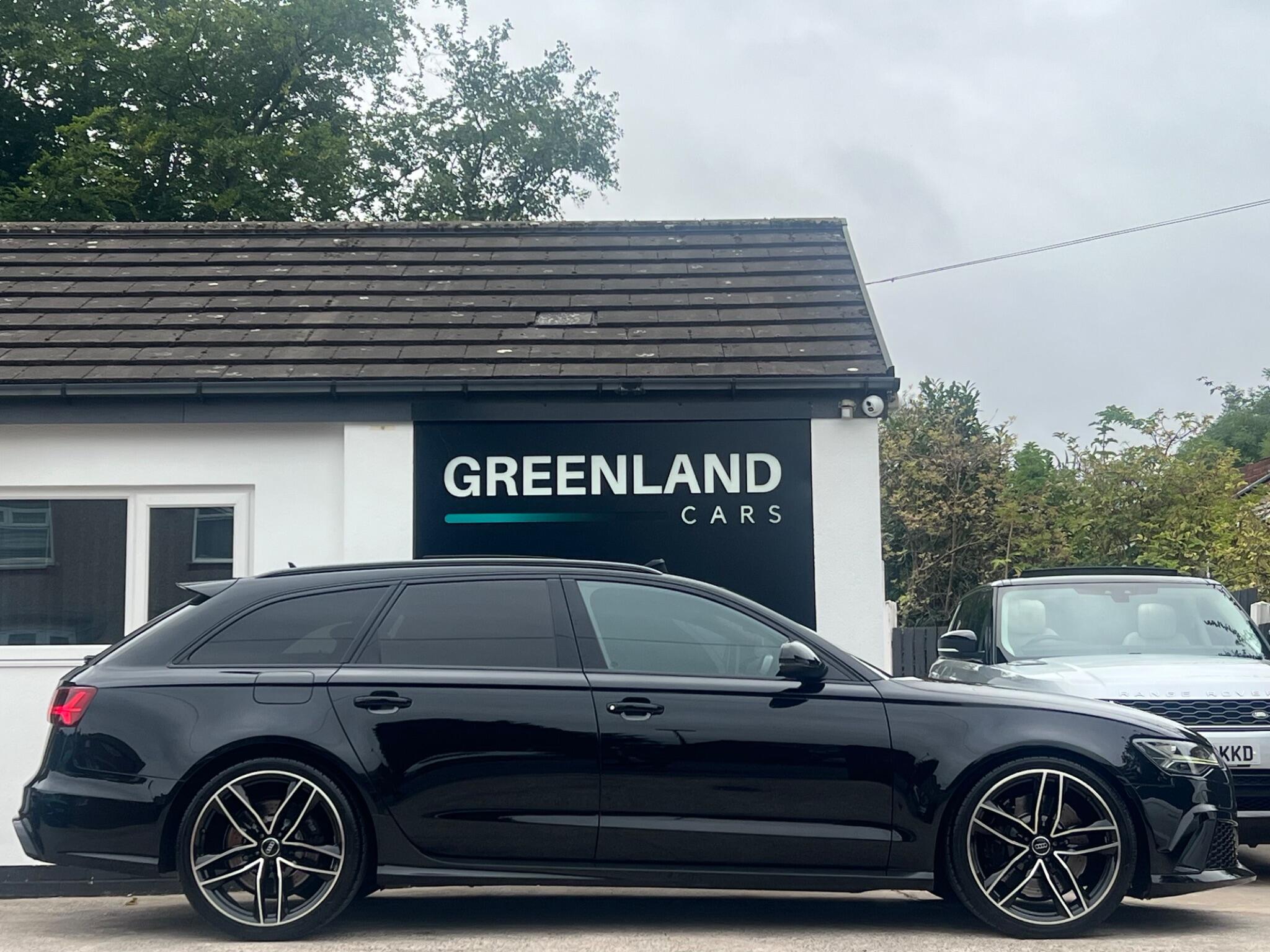 Audi RS6 view 35