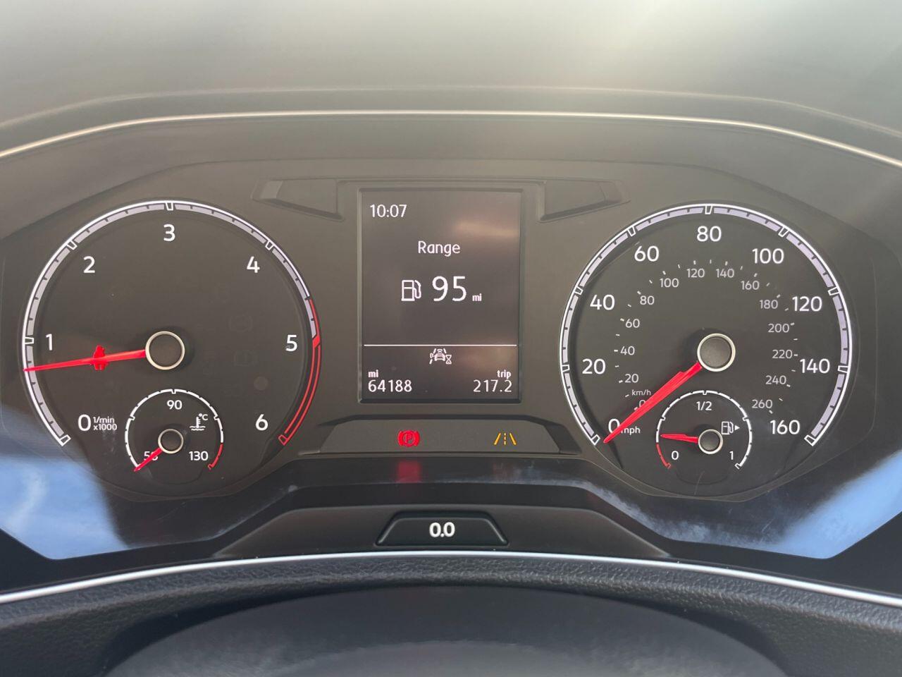 Volkswagen T-Roc view 27
