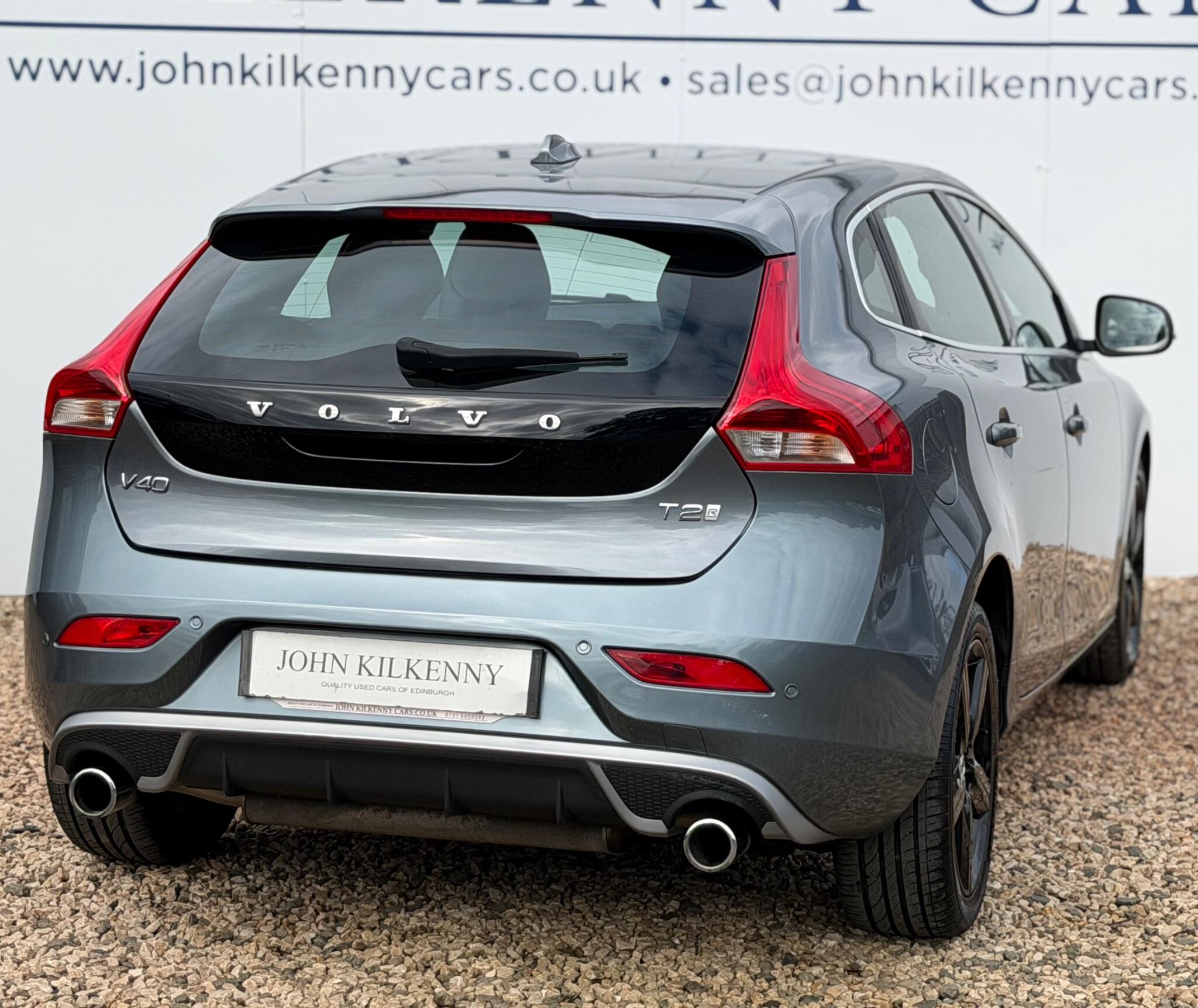 Volvo V40 view 6