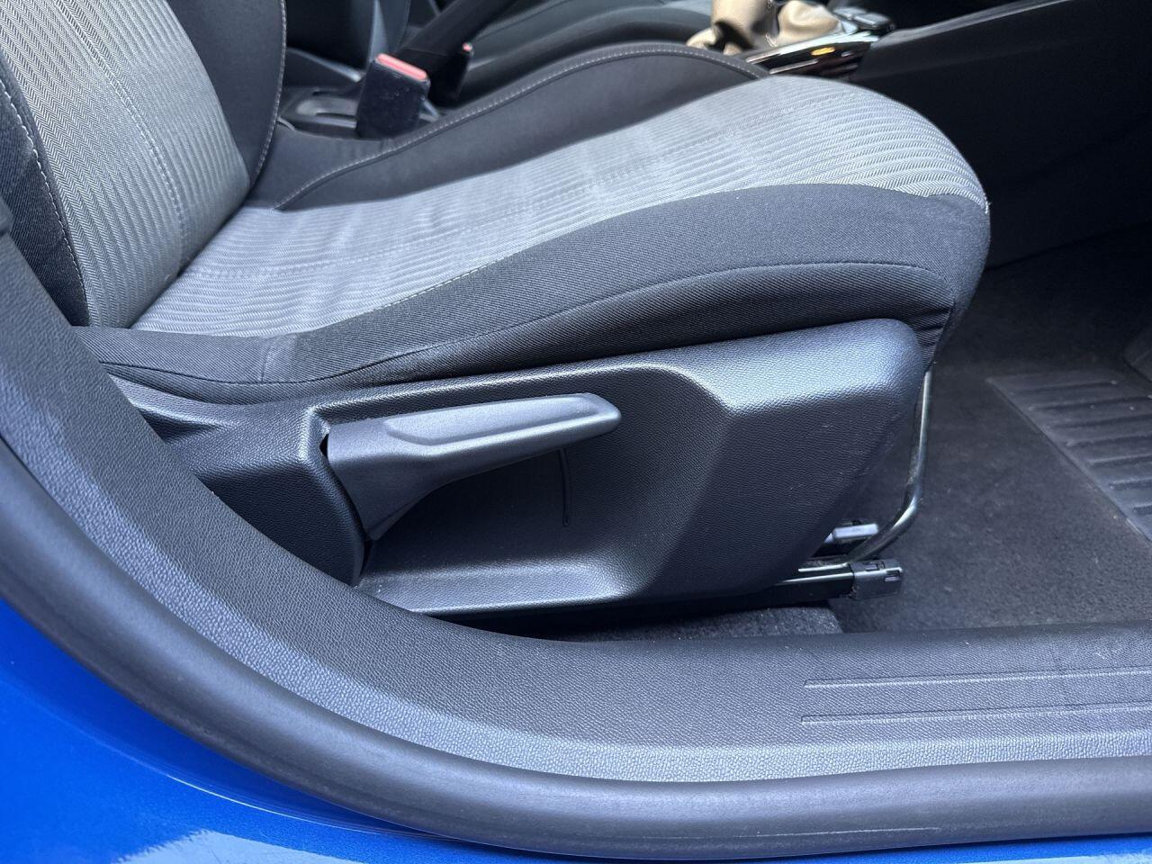 Vauxhall Corsa view 12