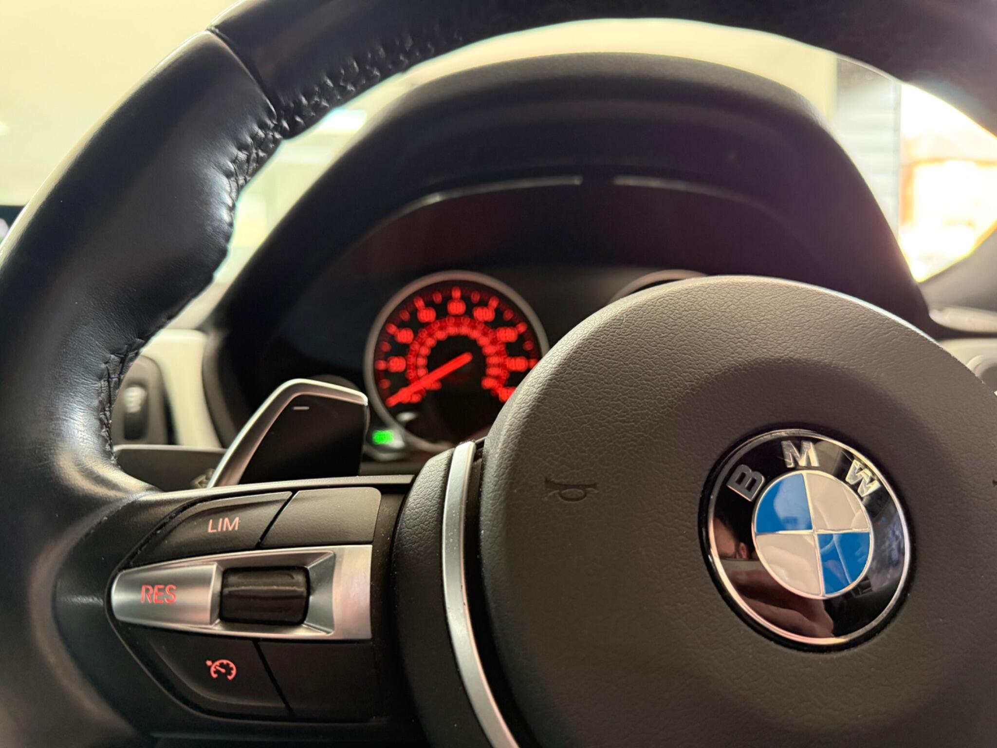 BMW 4 Series view 25