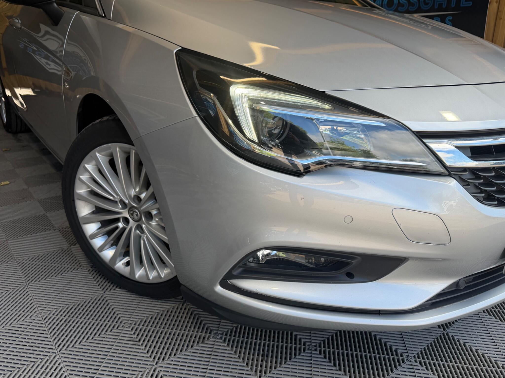 Vauxhall Astra view 38