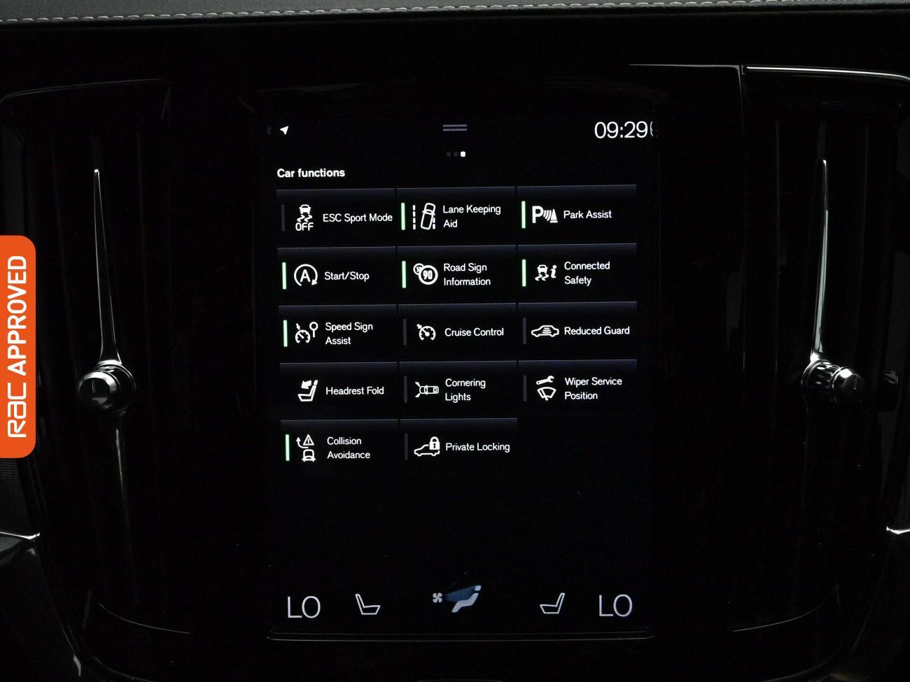 Volvo S90 view 22