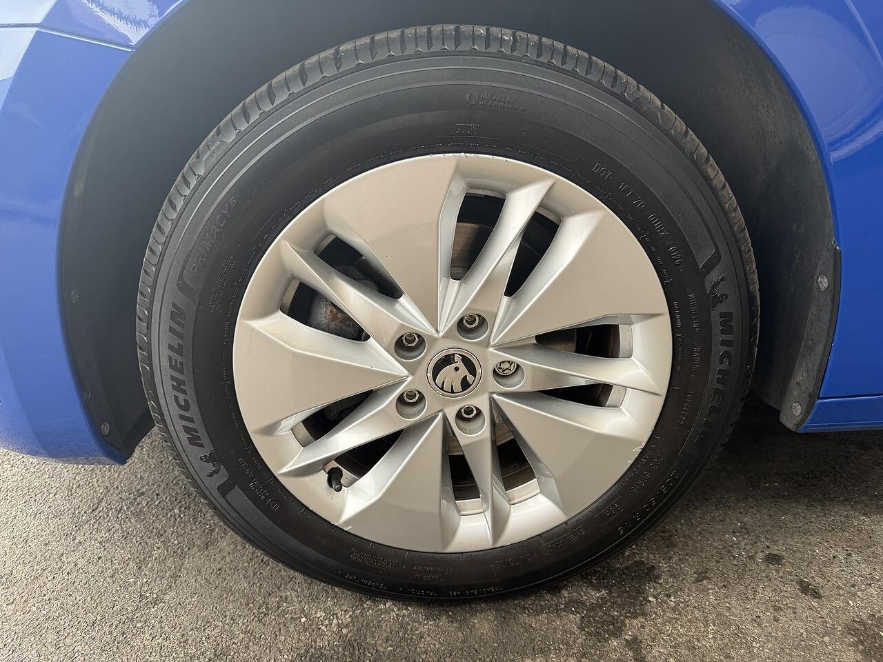 Skoda Octavia view 27