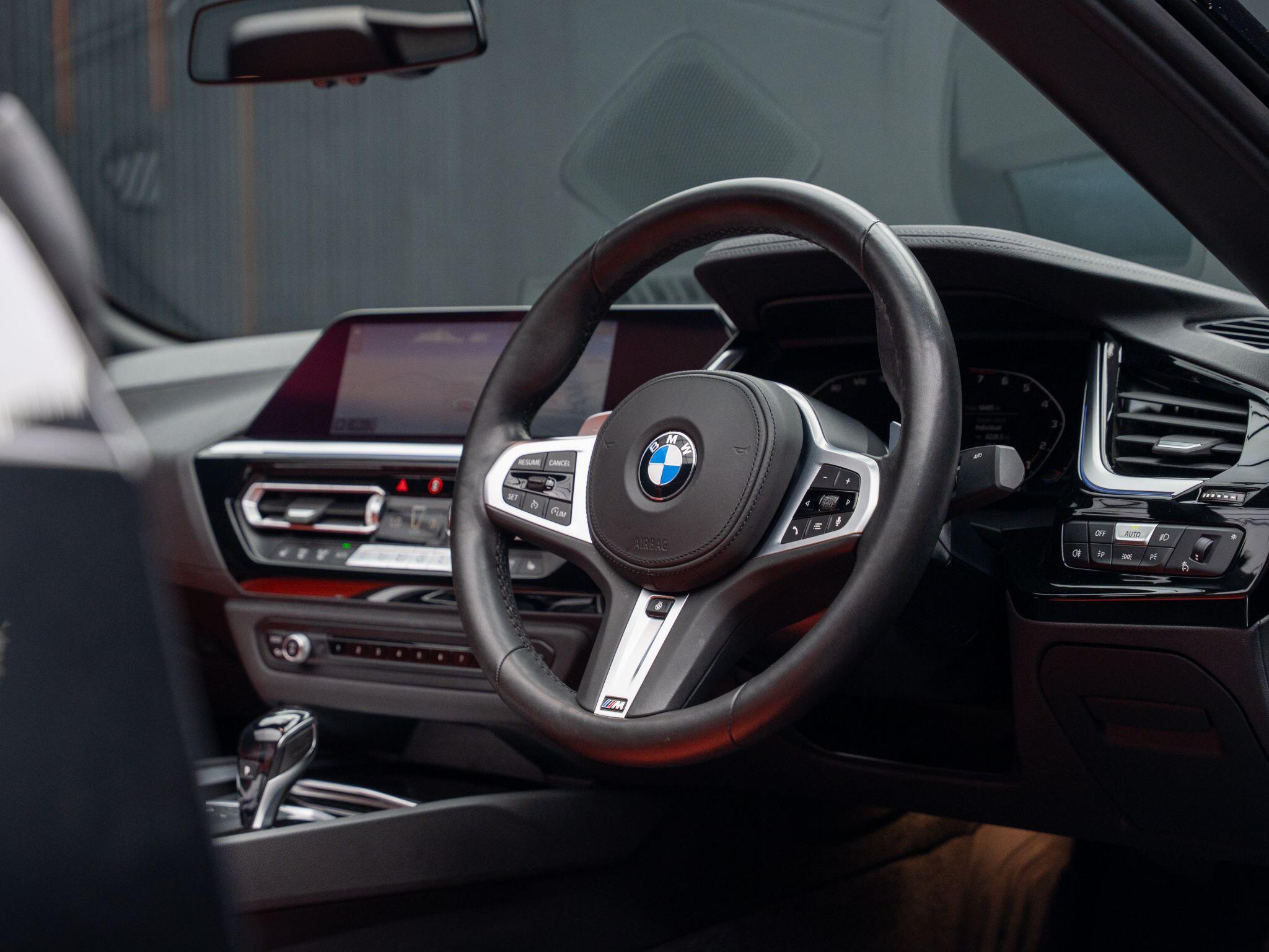 BMW Z4 view 5