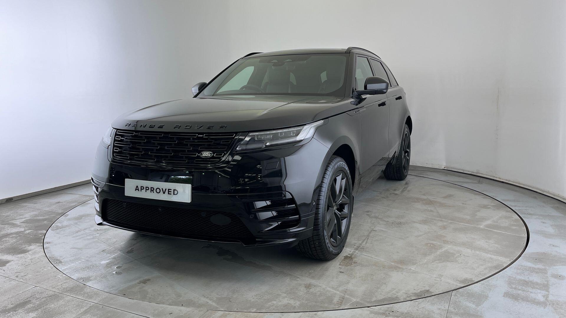 Land Rover Range Rover Velar view 31