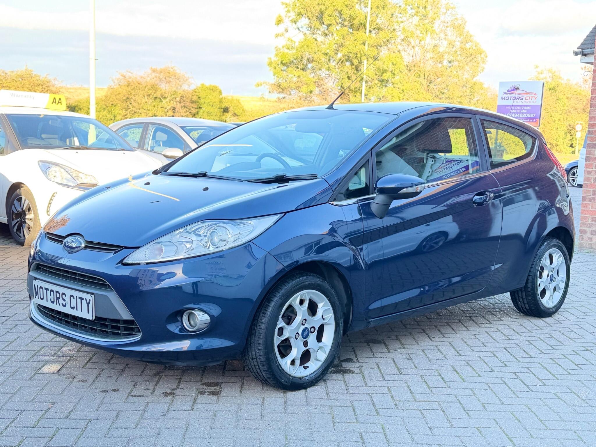 Ford Fiesta view 3