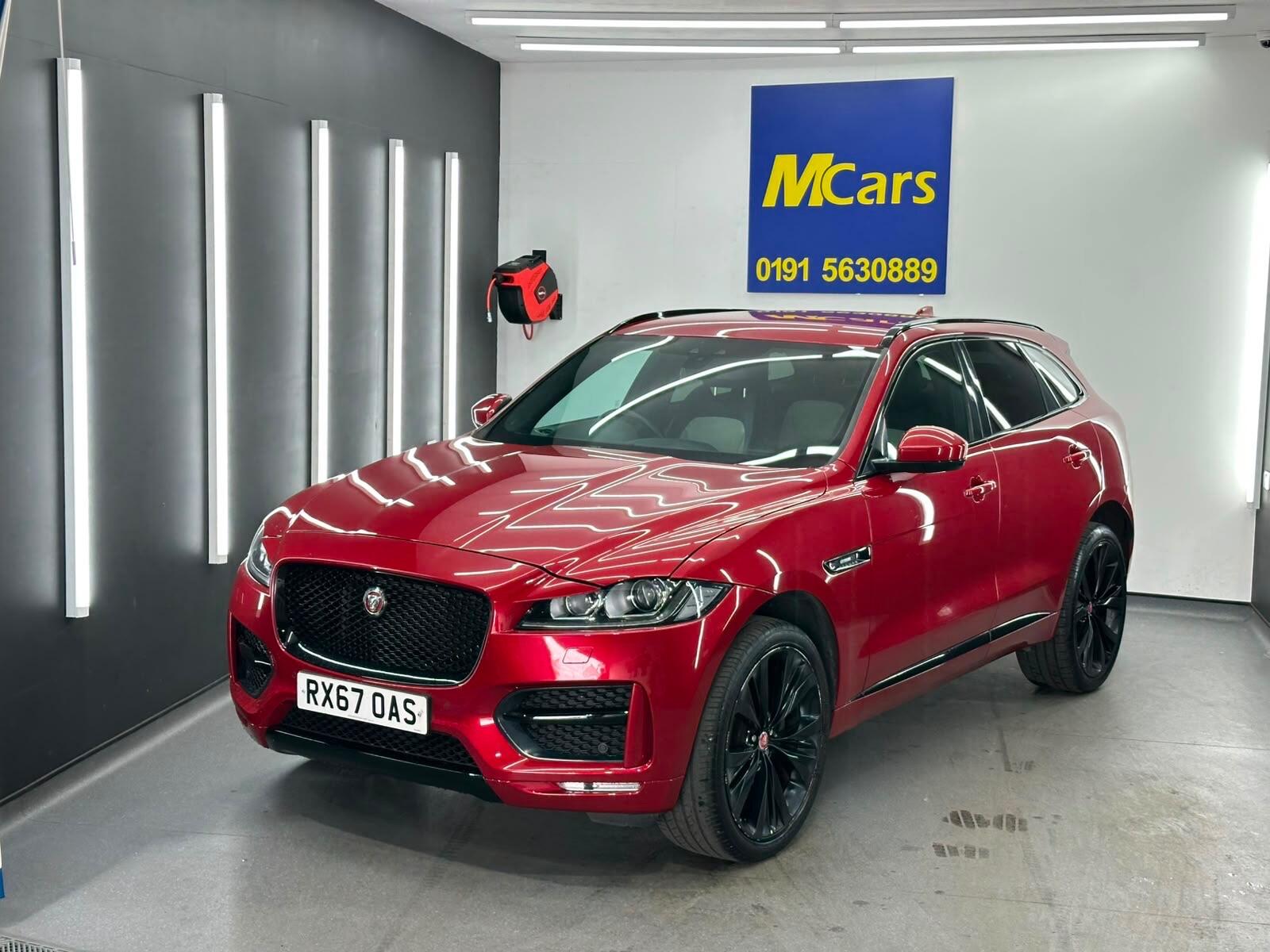 Jaguar F-Pace view 6