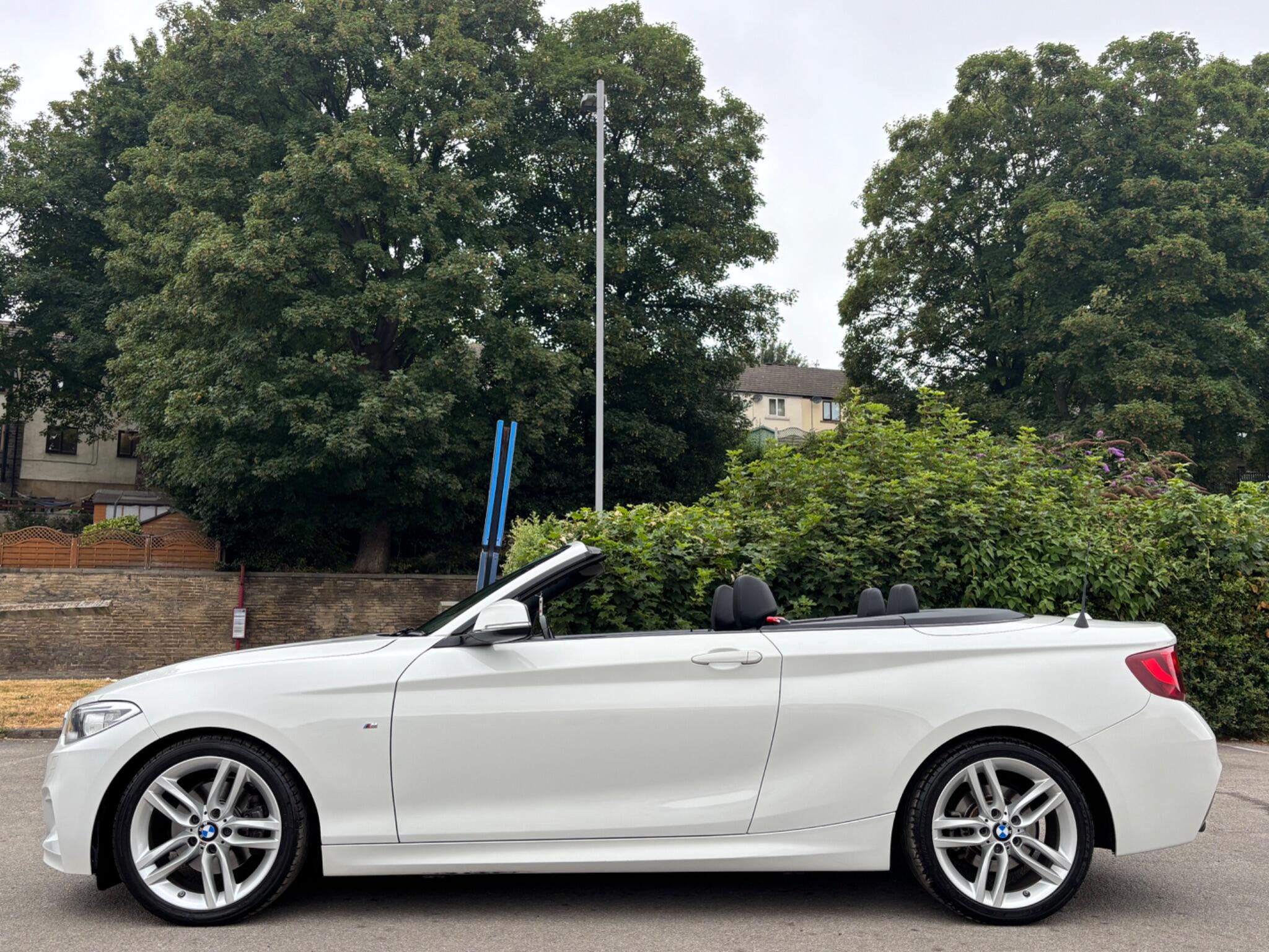 BMW 2 Series view 8