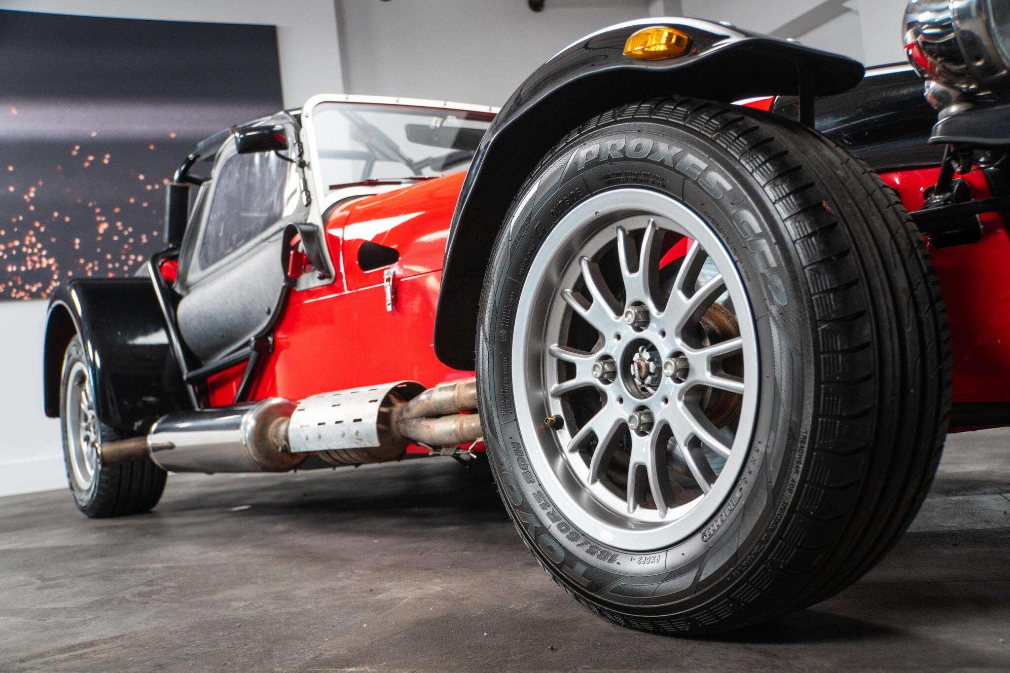 Caterham Seven view 13