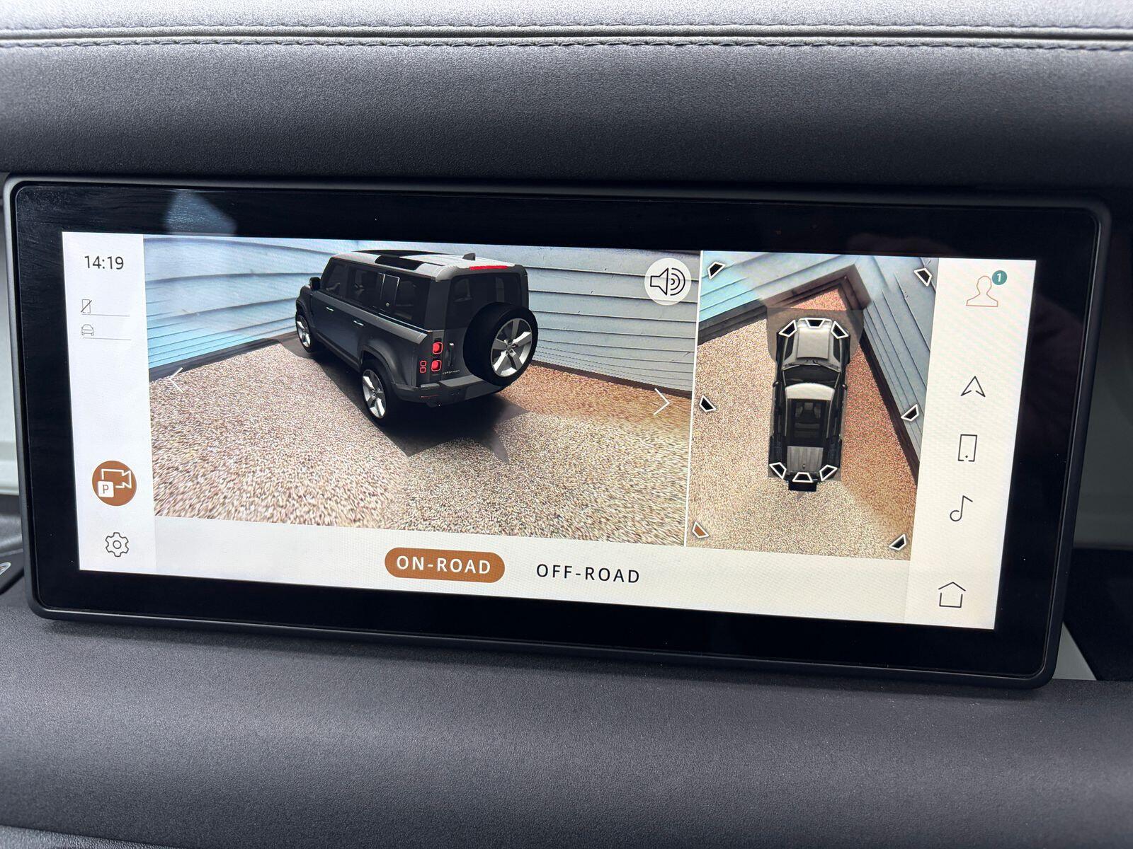 Land Rover Defender view 29