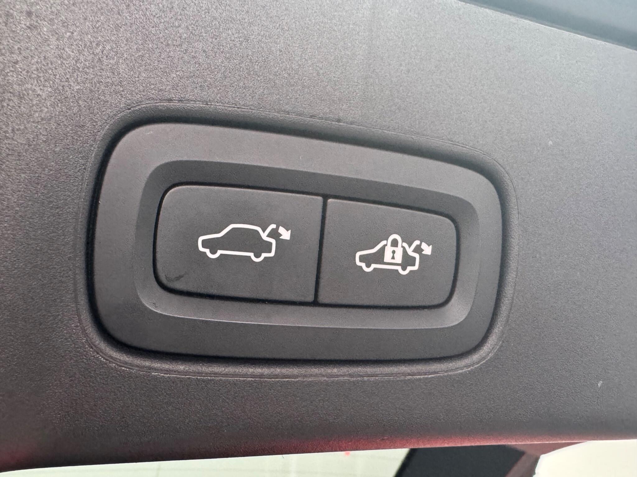 Volvo V90 view 62