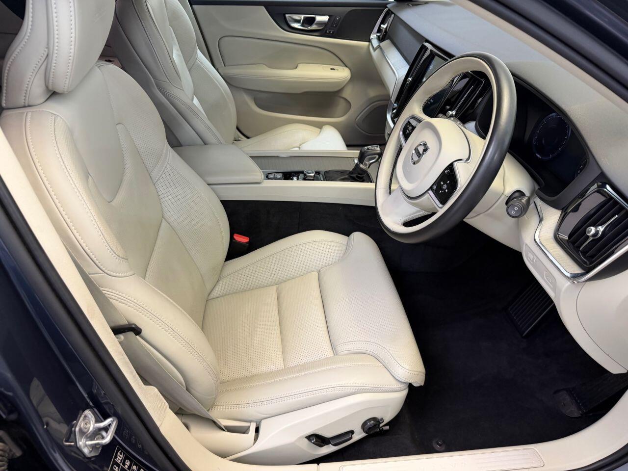 Volvo V60 view 35
