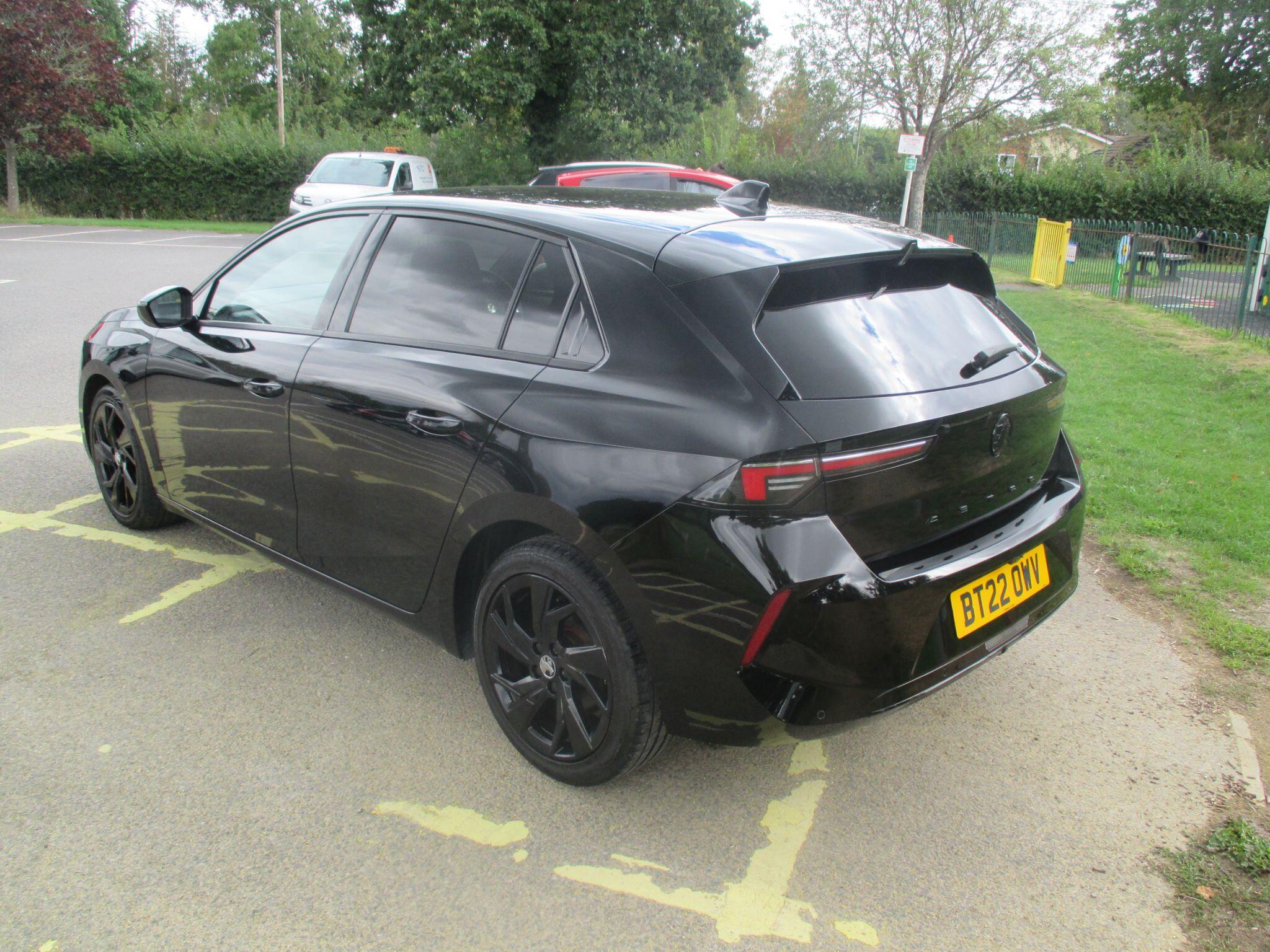 Vauxhall Astra view 17