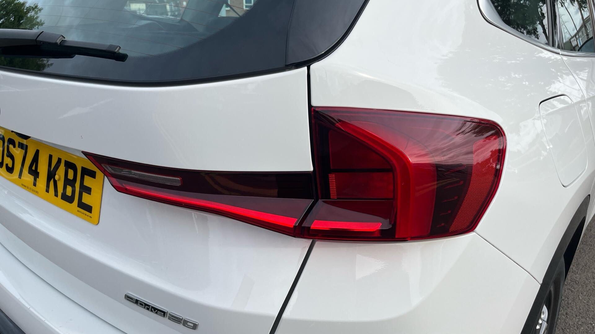 BMW iX1 view 22