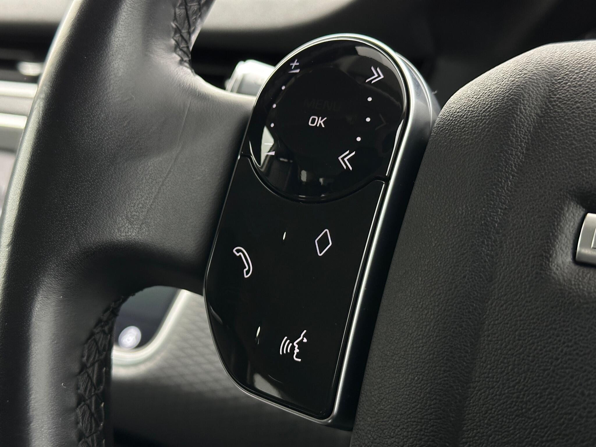 Land Rover Range Rover Evoque view 14