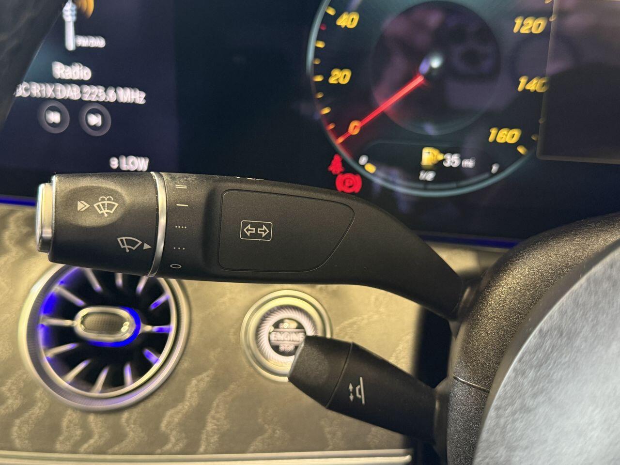 Mercedes-Benz E Class view 41