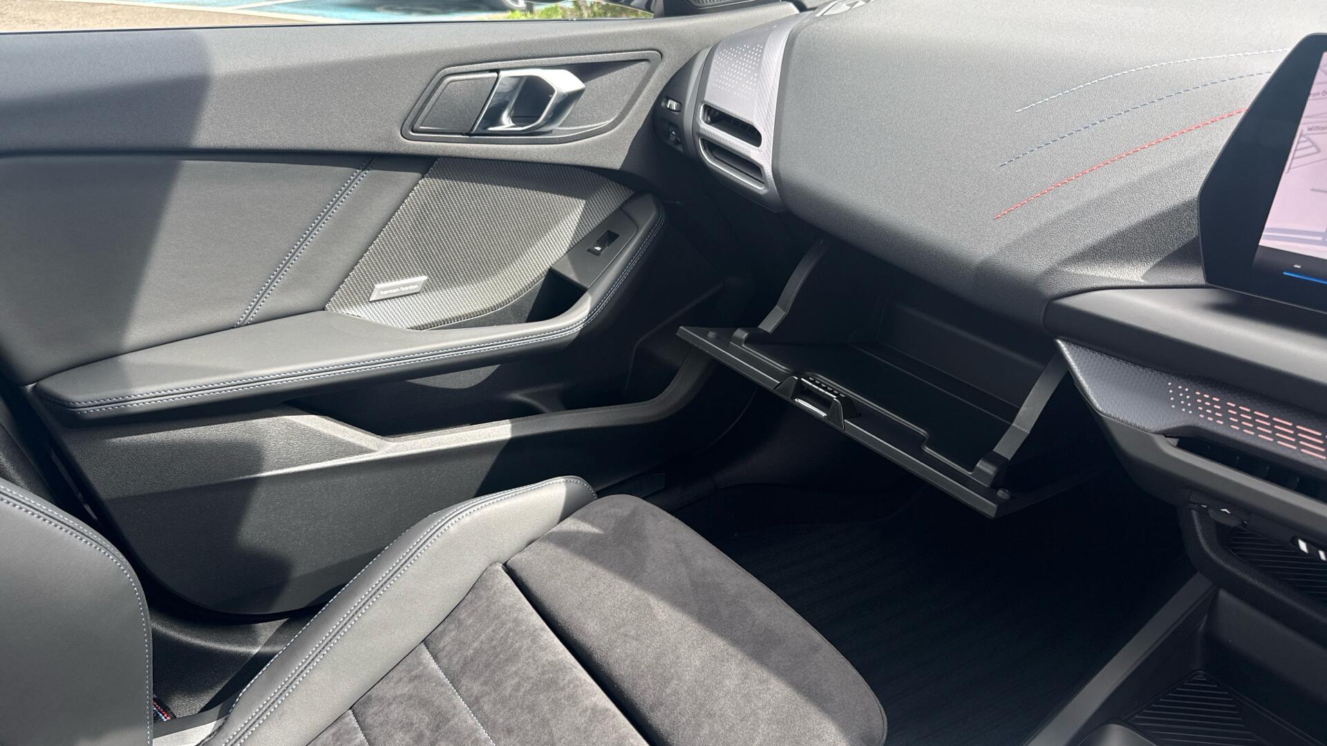 BMW 1 Series view 47