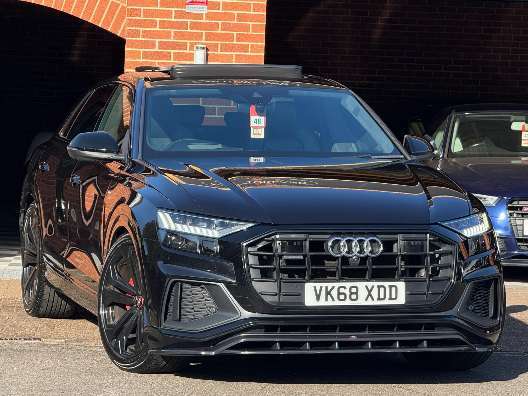 Audi Q8 main image