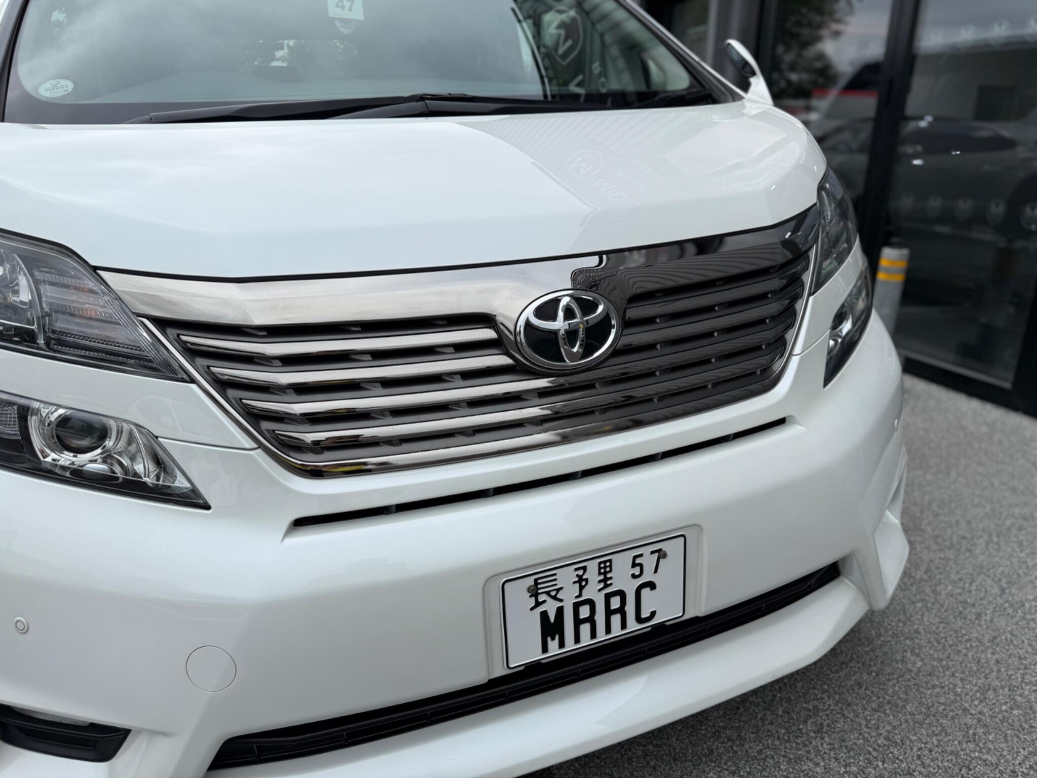 Toyota Vellfire view 32