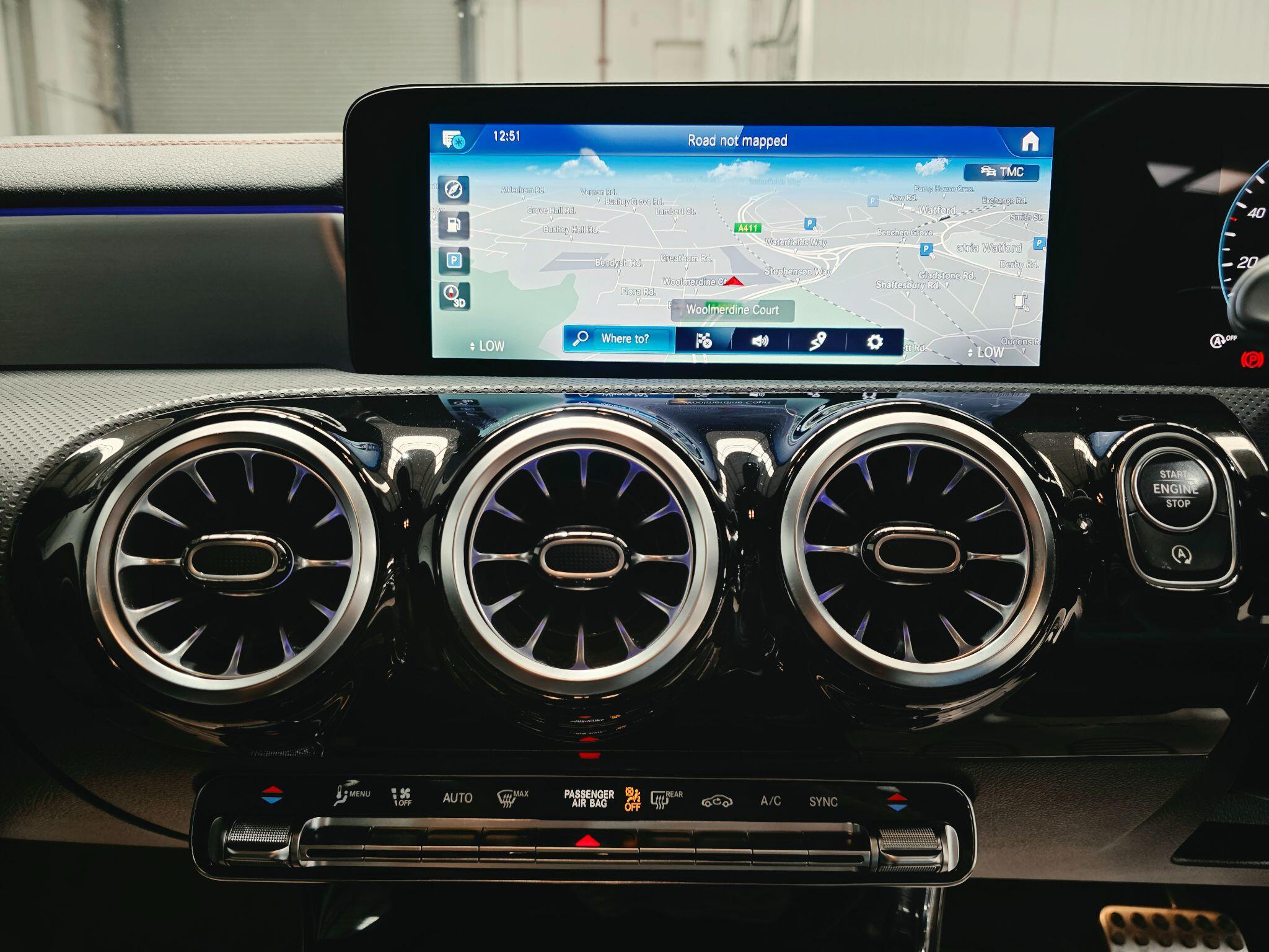 Mercedes-Benz Cla view 7
