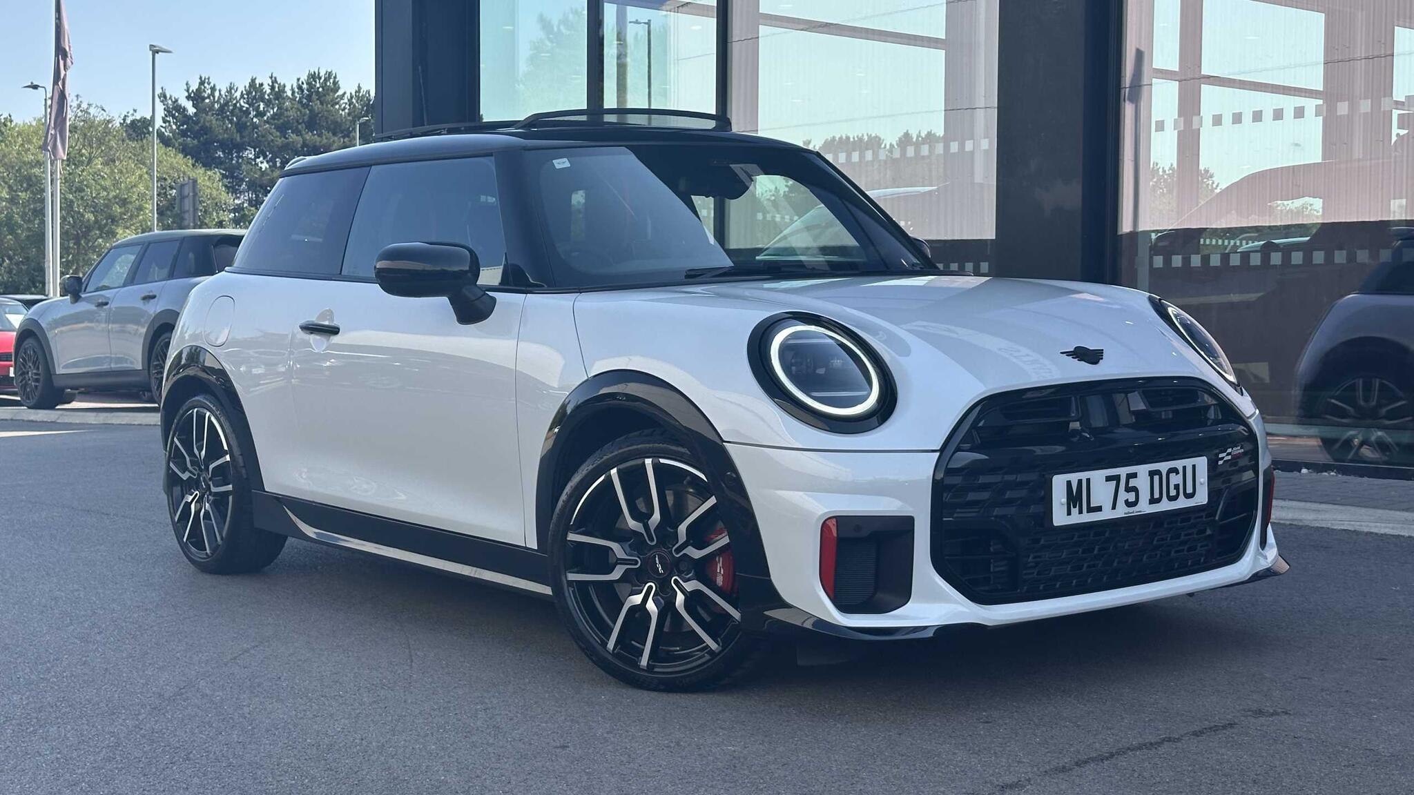 2025 MINI COOPER