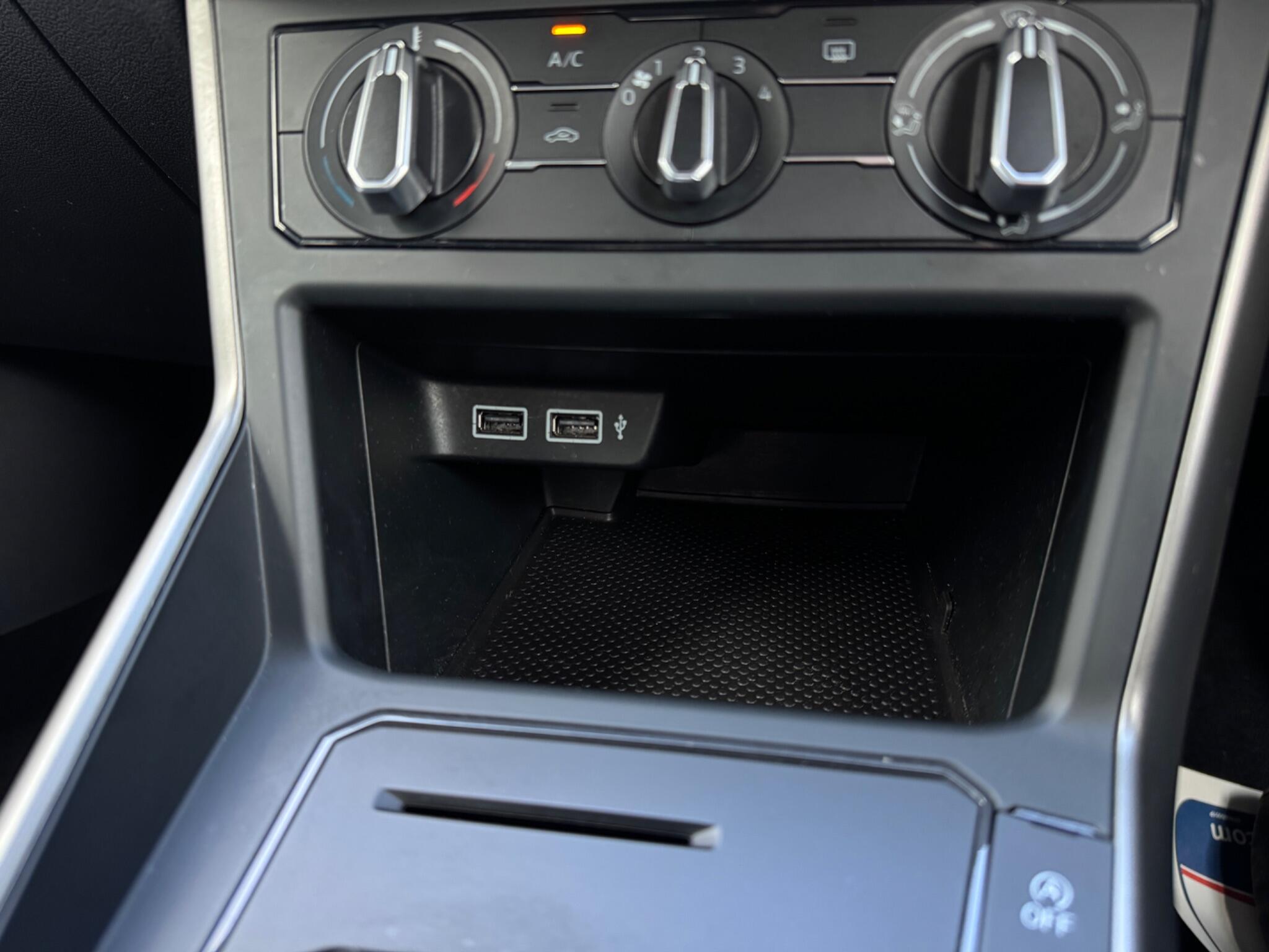 Volkswagen Polo view 39