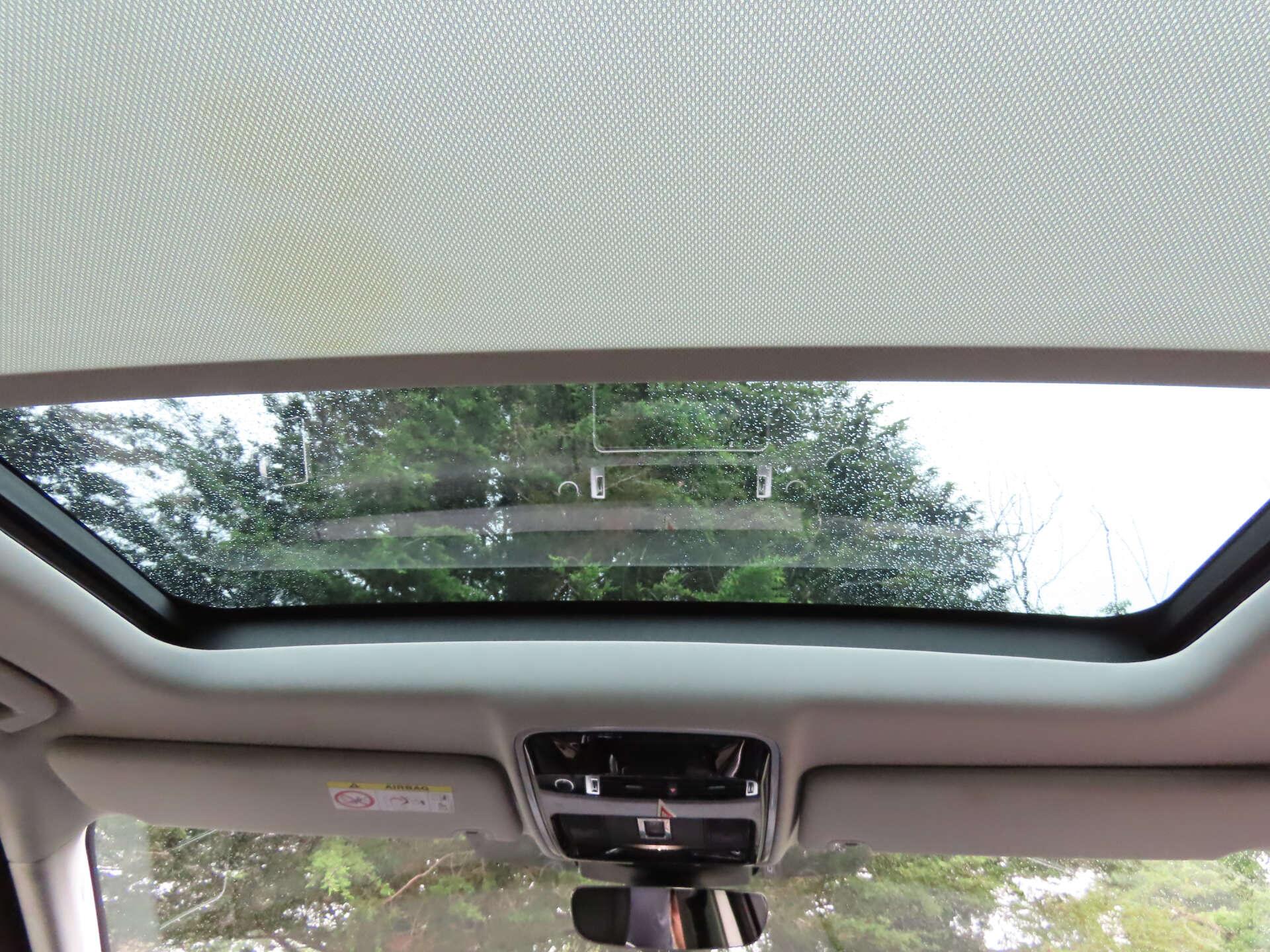 Land Rover Range Rover Sport view 14