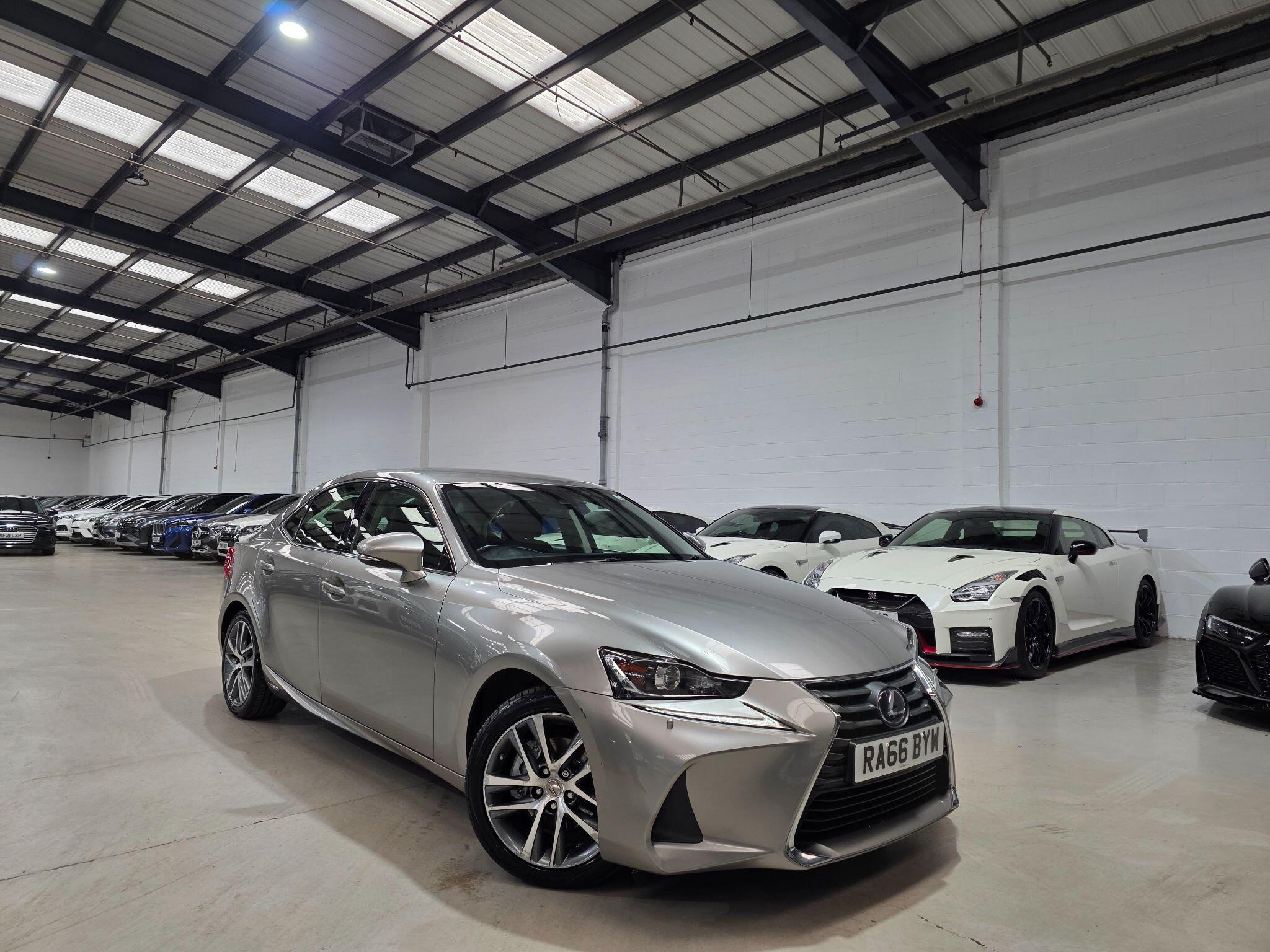 Lexus Is view 3