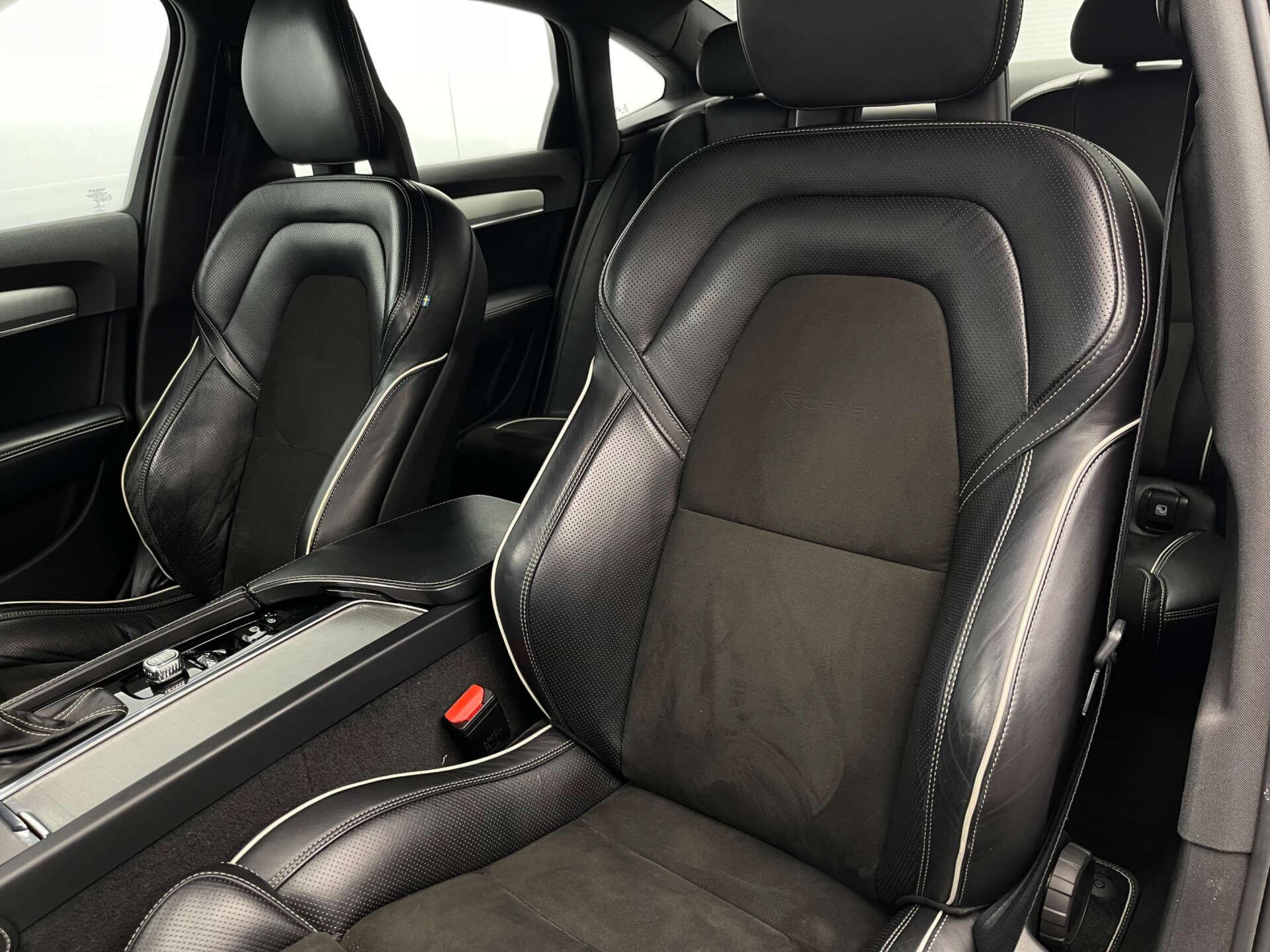 Volvo S90 view 33