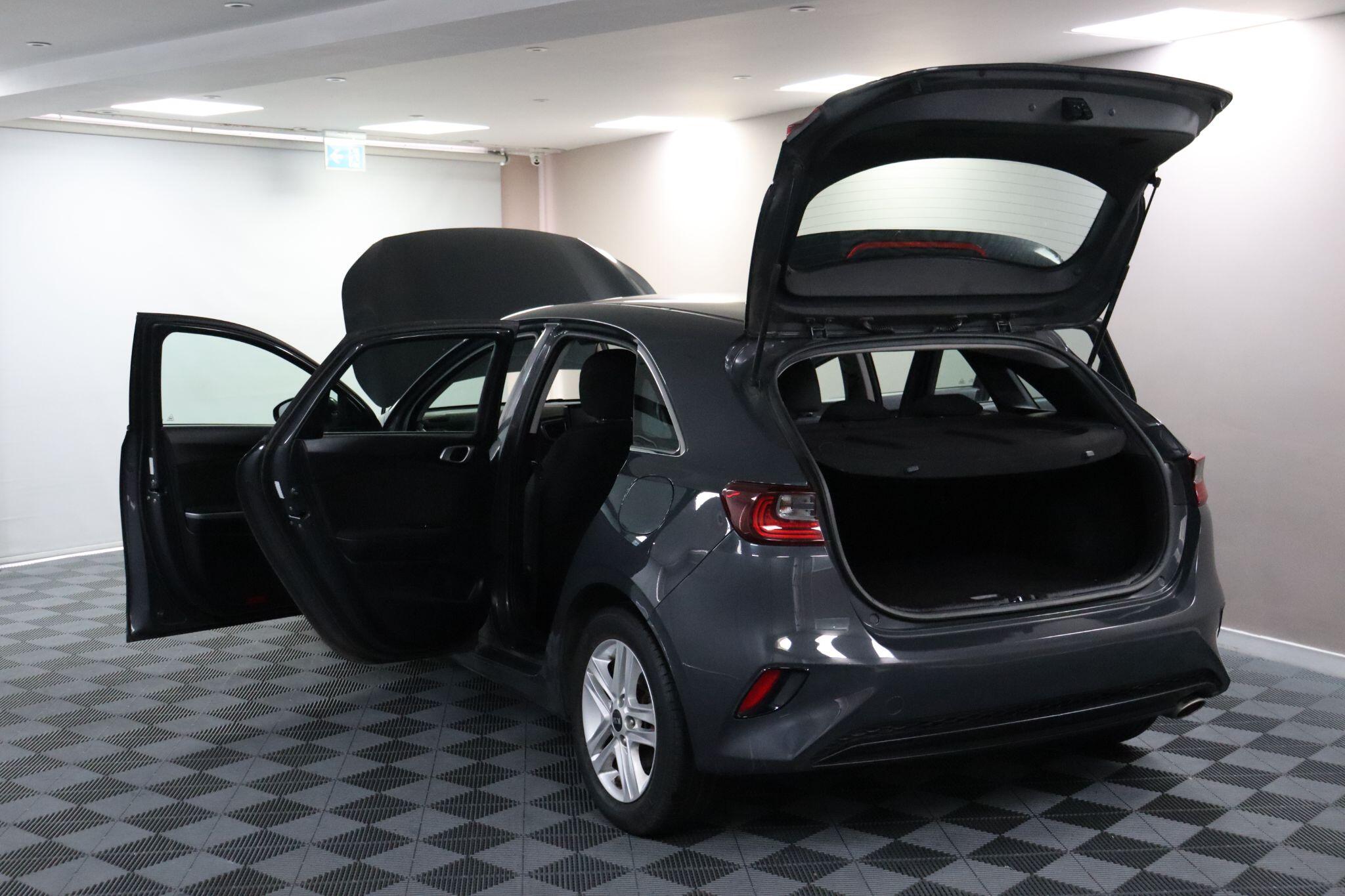 Kia Ceed view 21