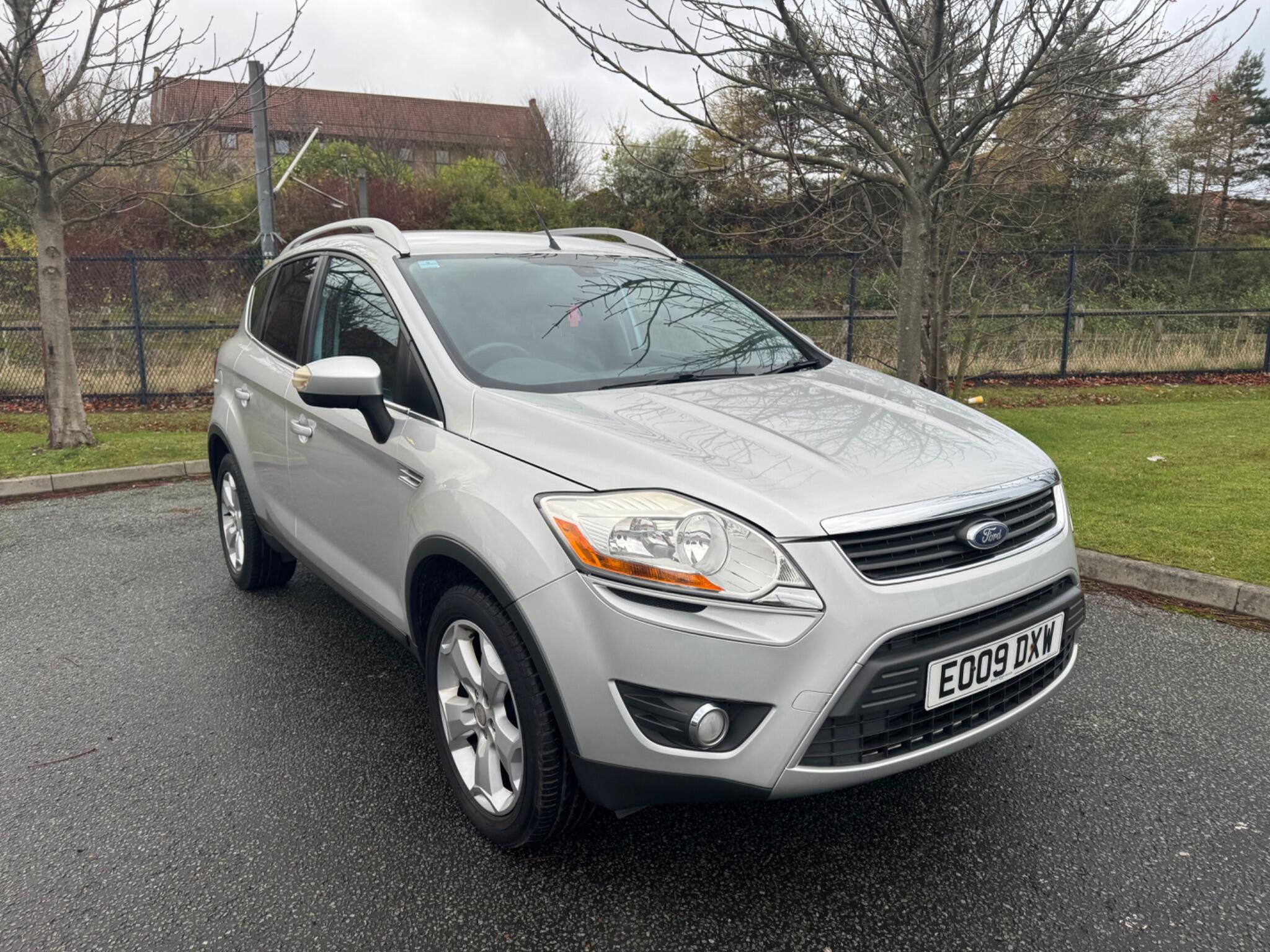 2009 Ford Kuga 2.0 TDCi Titanium 2WD Euro 4 5dr • 115,783 miles image 1
