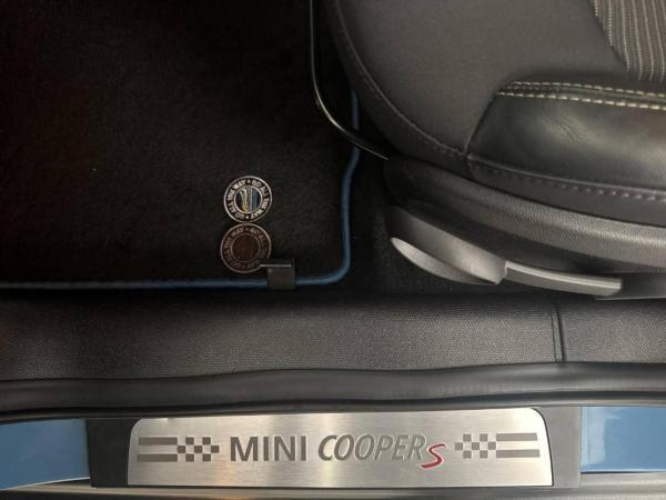 Mini Countryman view 72