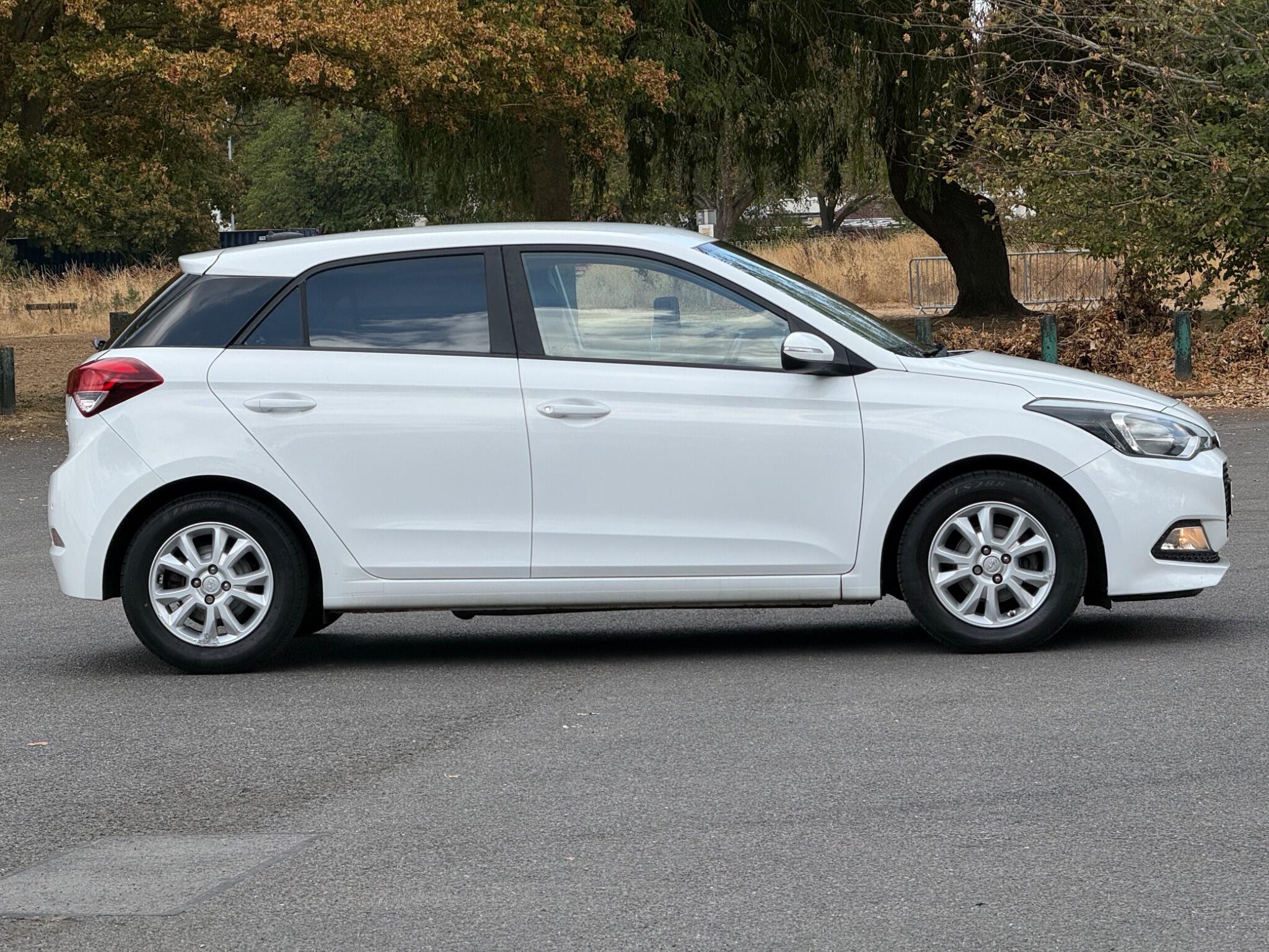 Hyundai I20 view 7