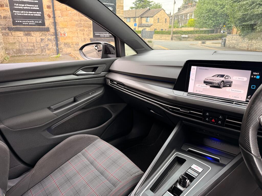 Volkswagen Golf view 39