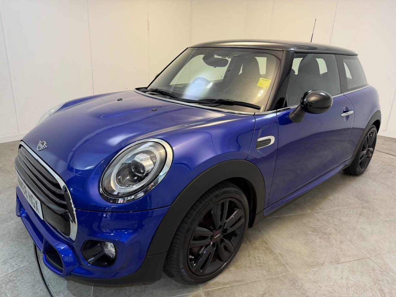 Mini Cooper view 36