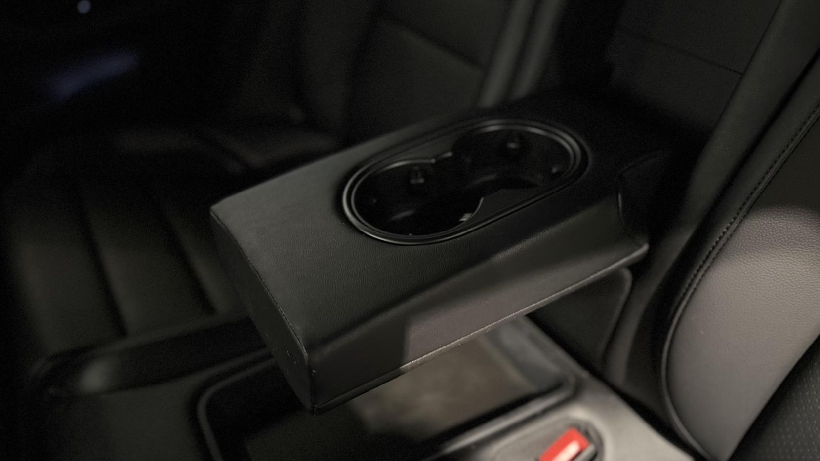 Porsche Taycan view 15