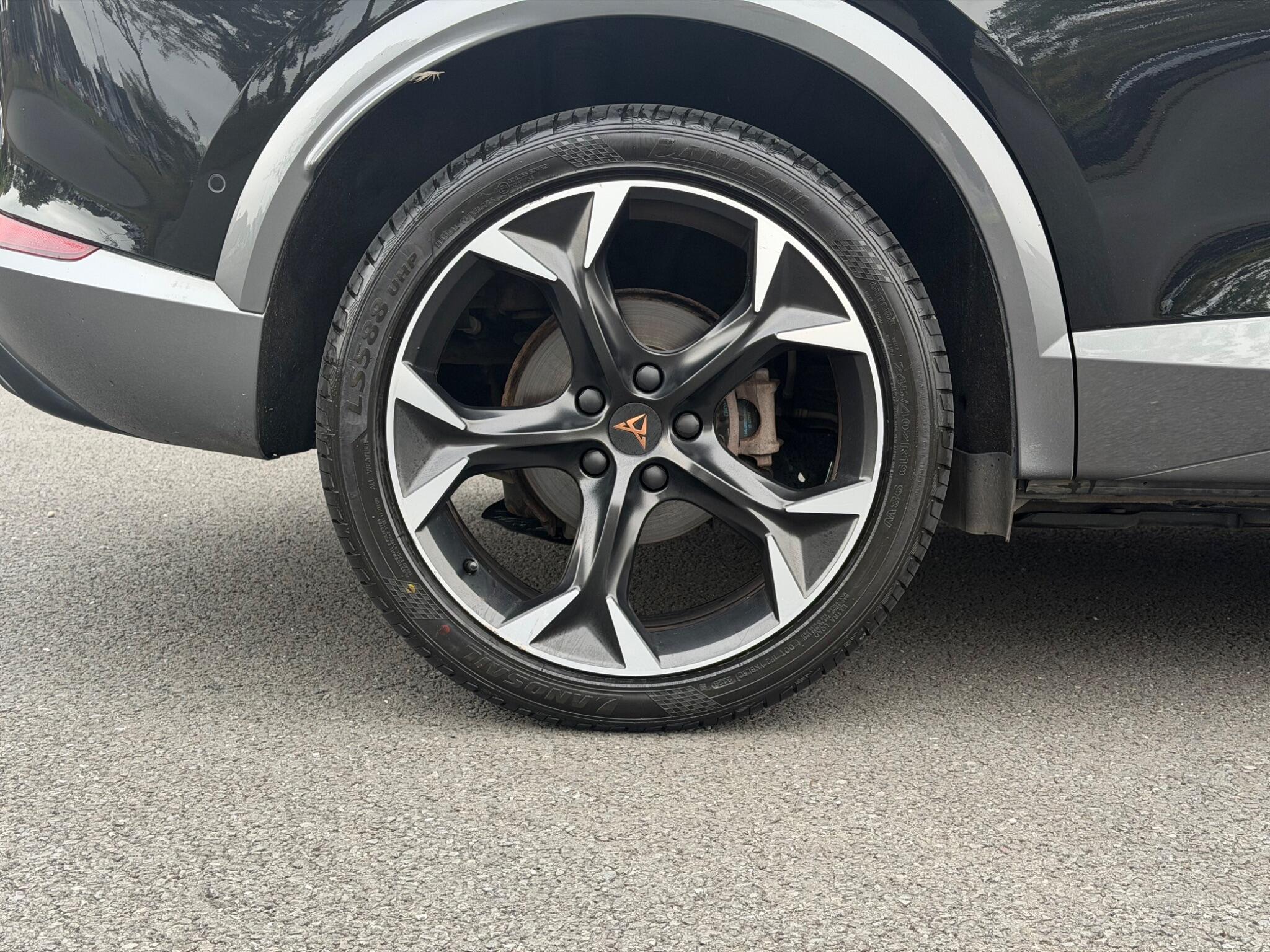 Cupra Formentor view 26