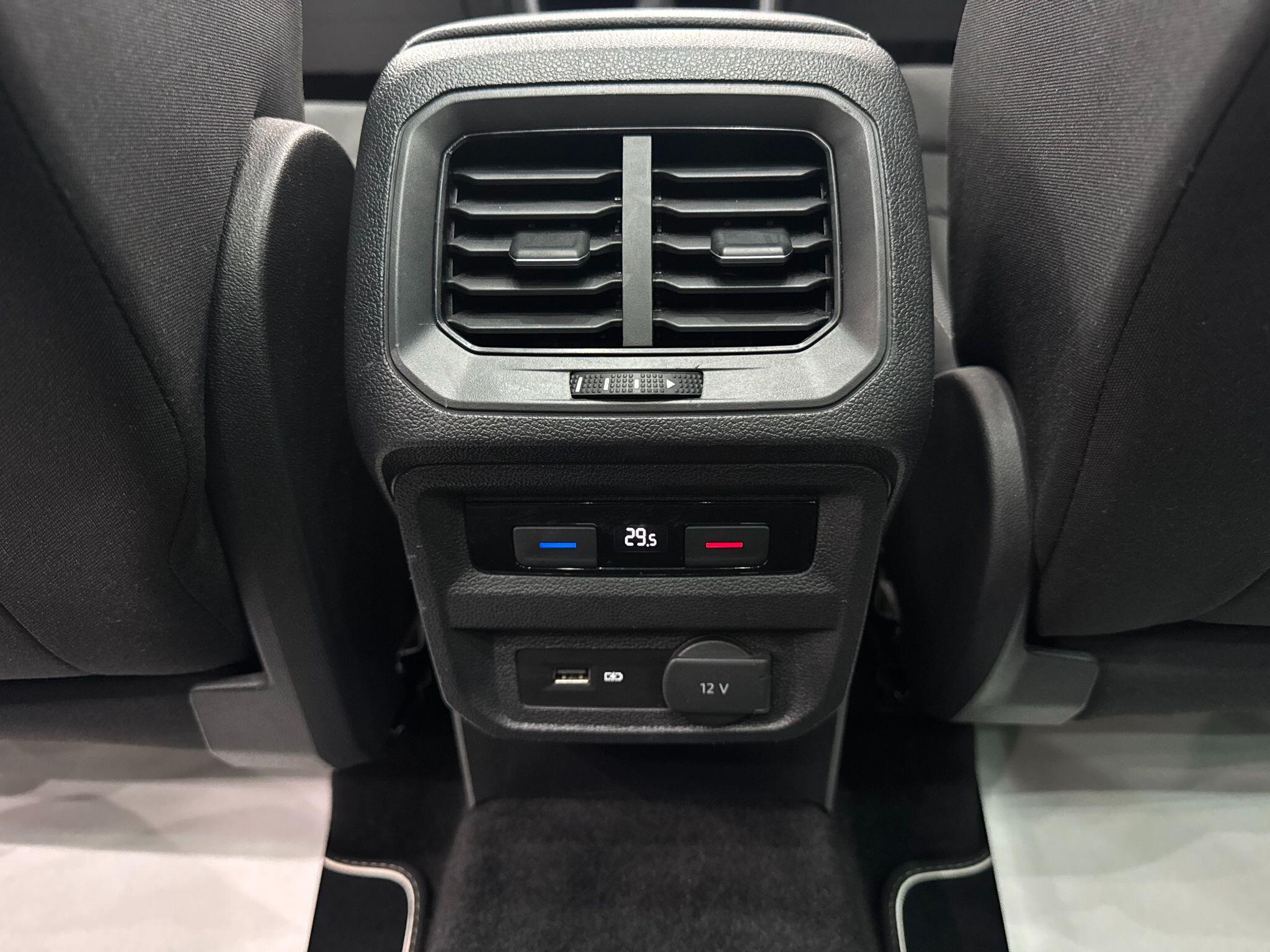 Volkswagen Tiguan view 52
