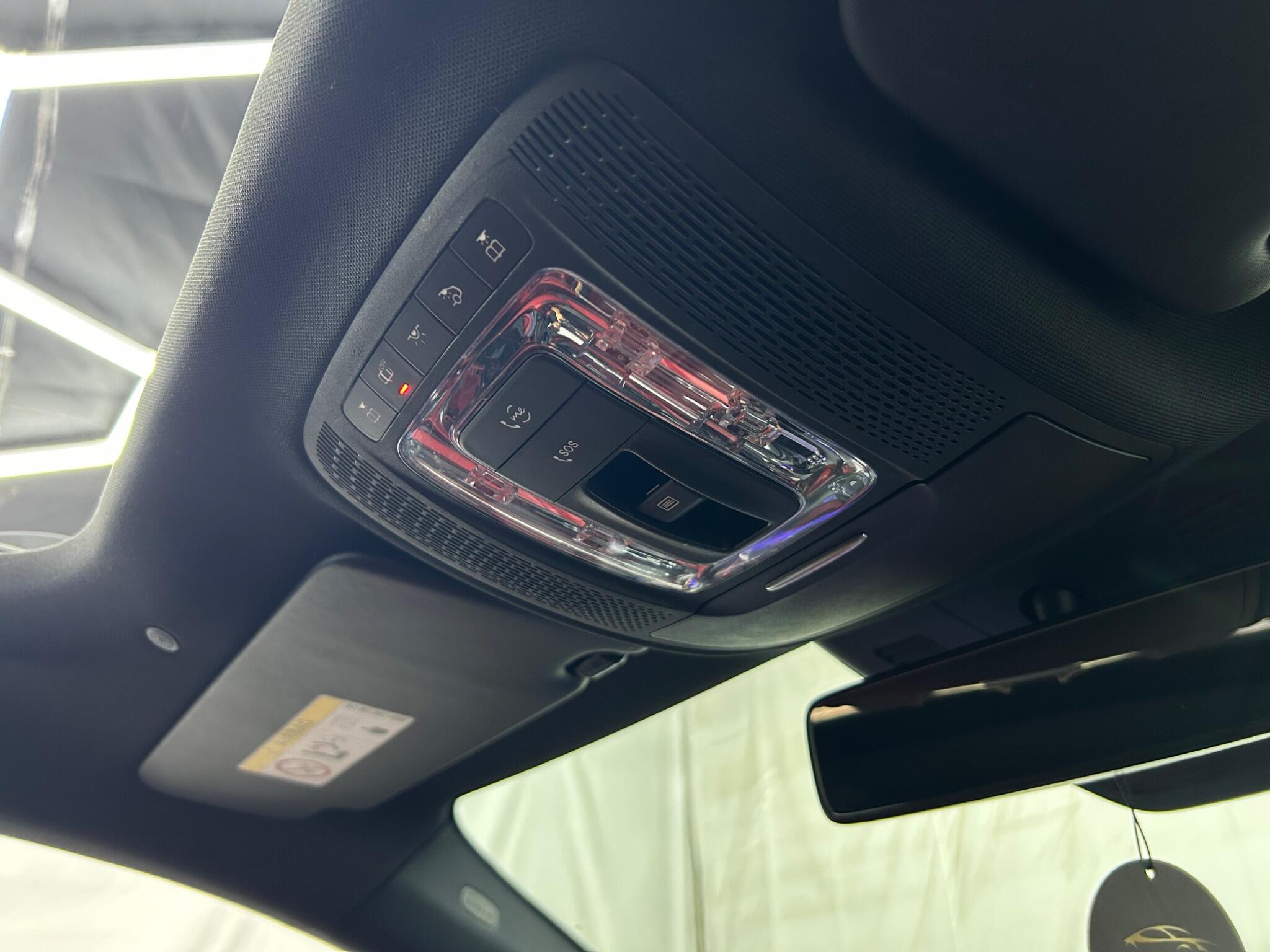 Mercedes-Benz Cla view 53