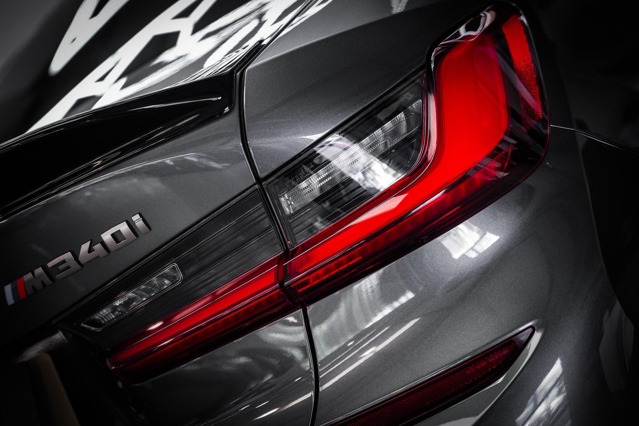 BMW 3 Series view 38