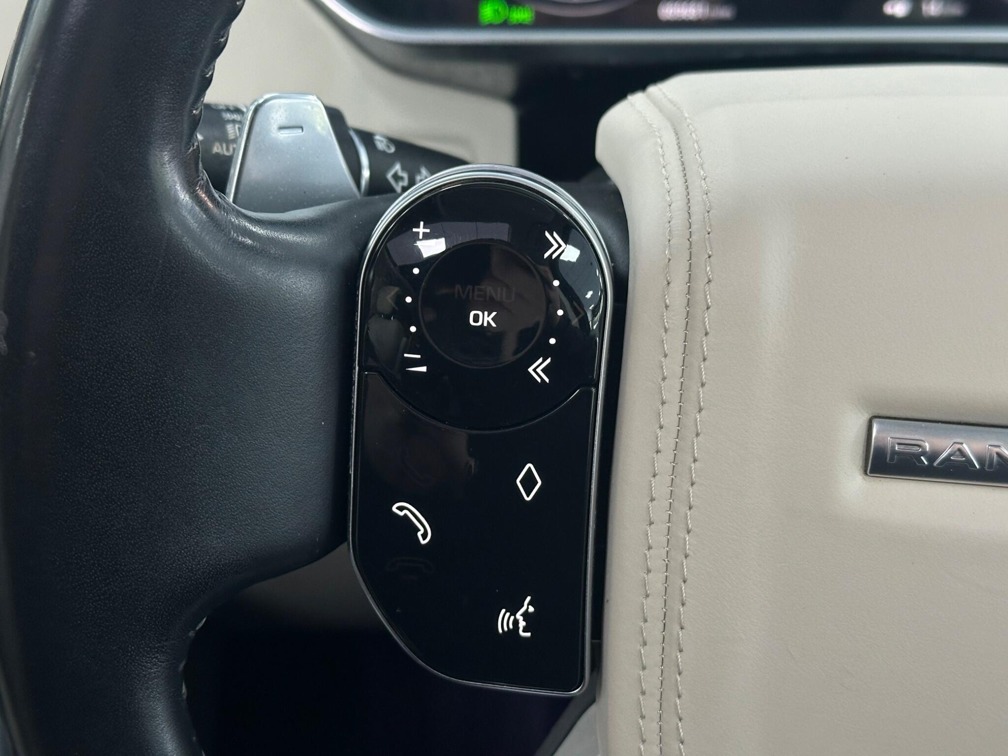 Land Rover Range Rover view 25