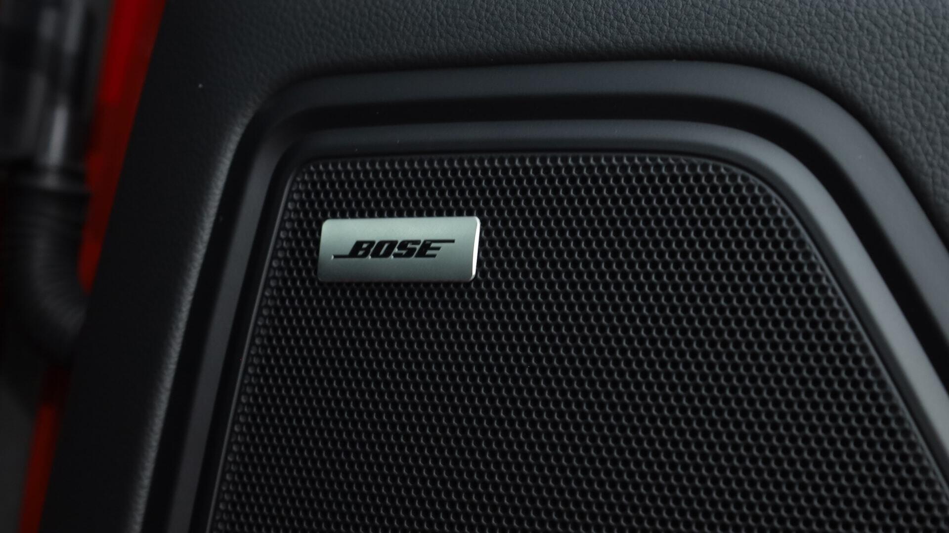 Porsche Macan view 25