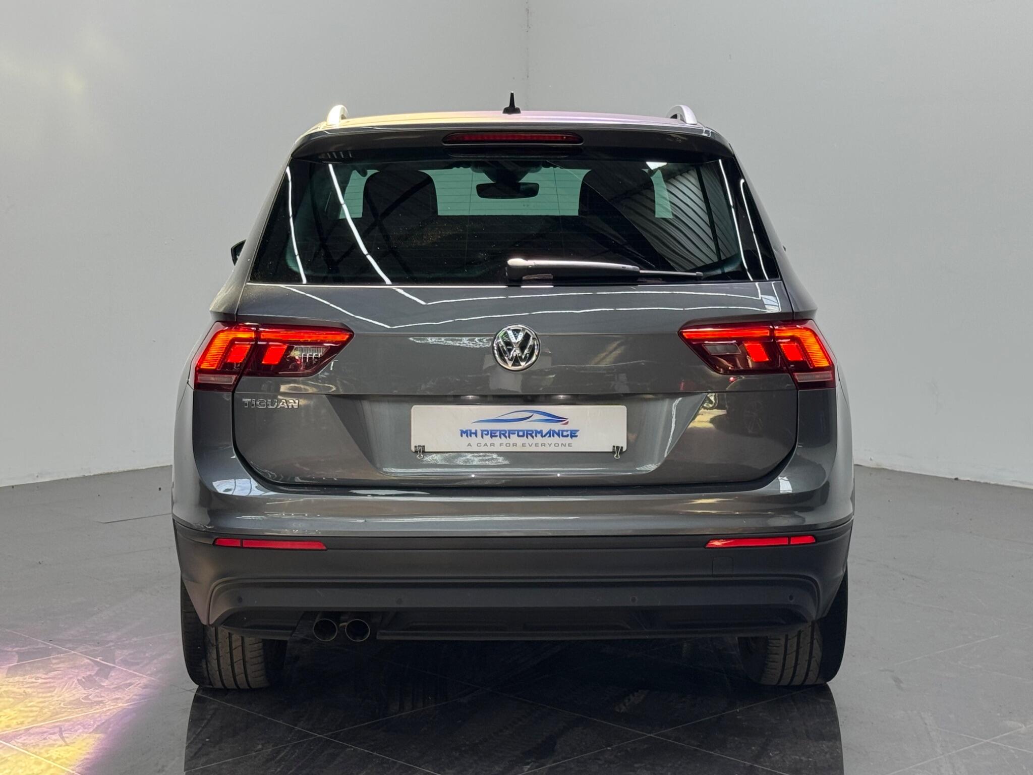 Volkswagen Tiguan view 57