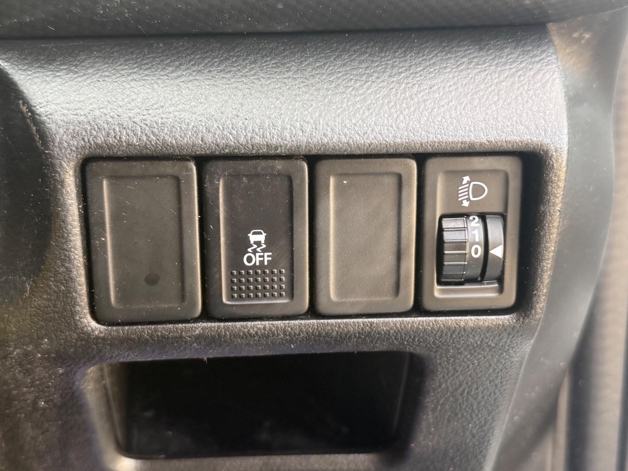 Suzuki SX4 S-Cross view 33