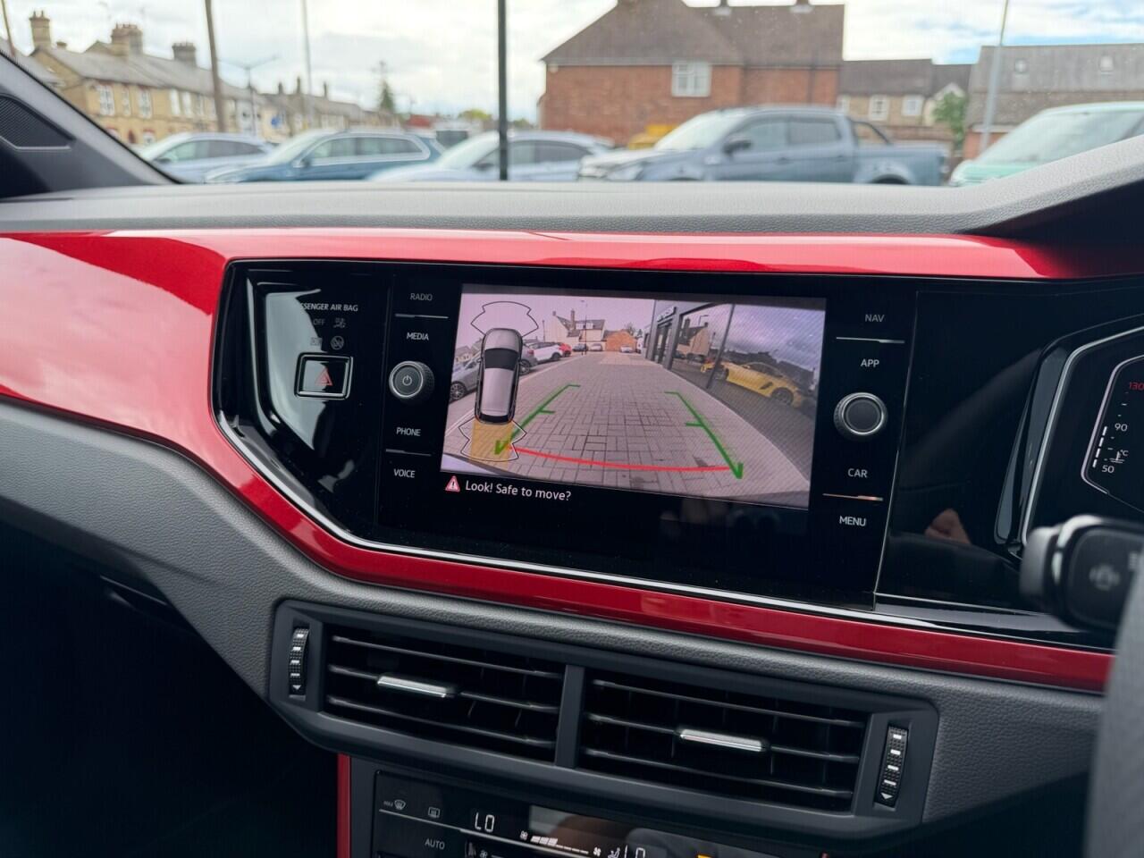 Volkswagen Polo view 31