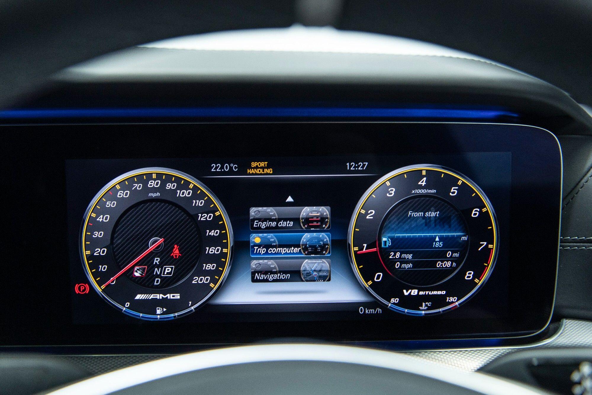 Mercedes-Benz E Class view 21