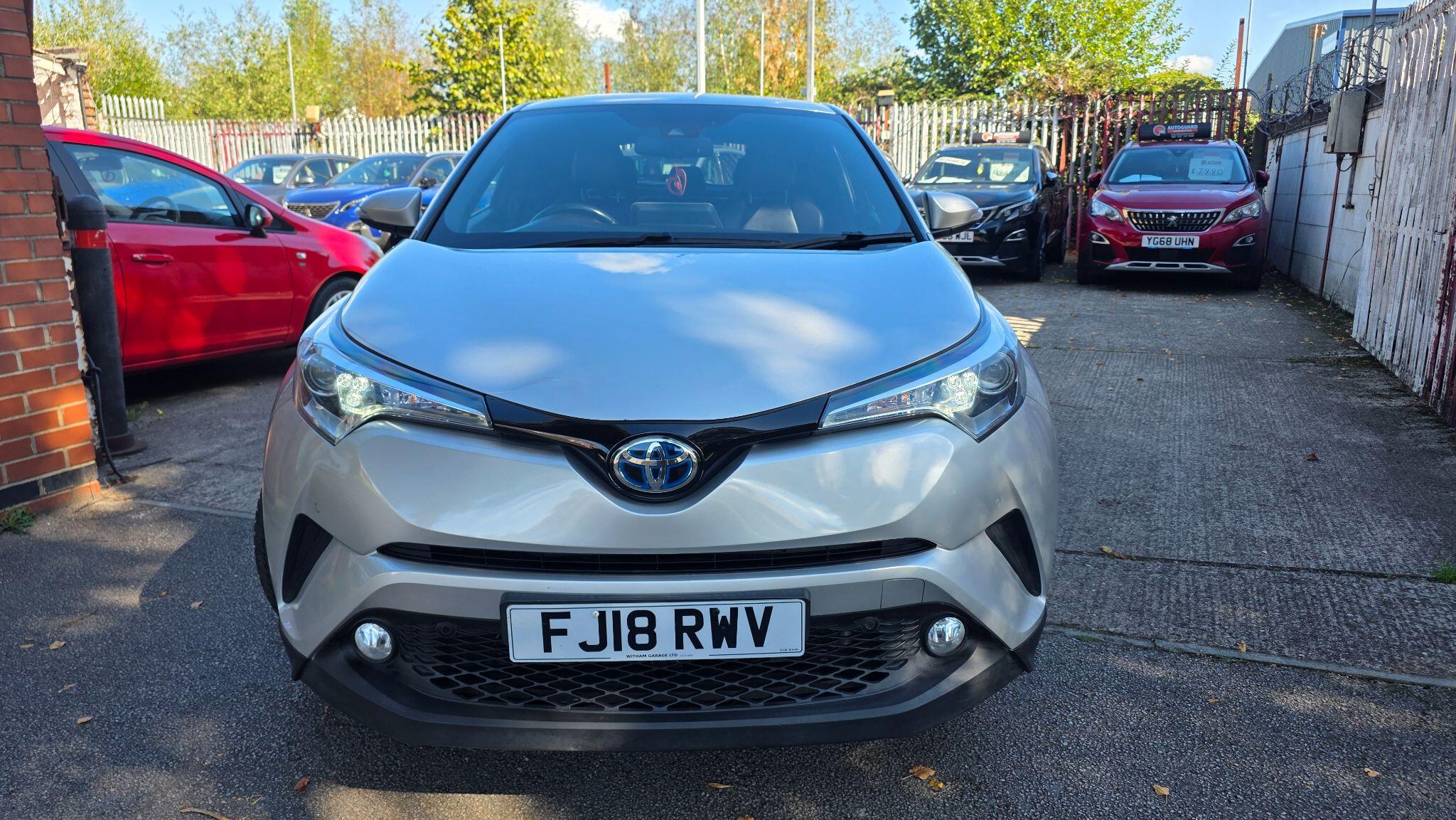Toyota C-HR view 8