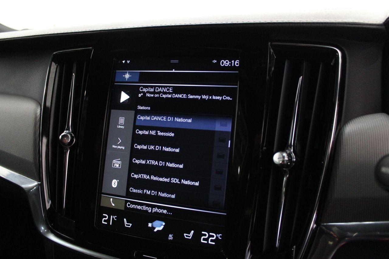 Volvo V90 view 39